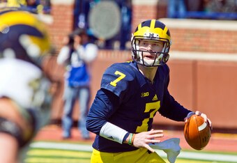 Shane Morris faces a crowded field to win Michigan's starting QB role this fall.
