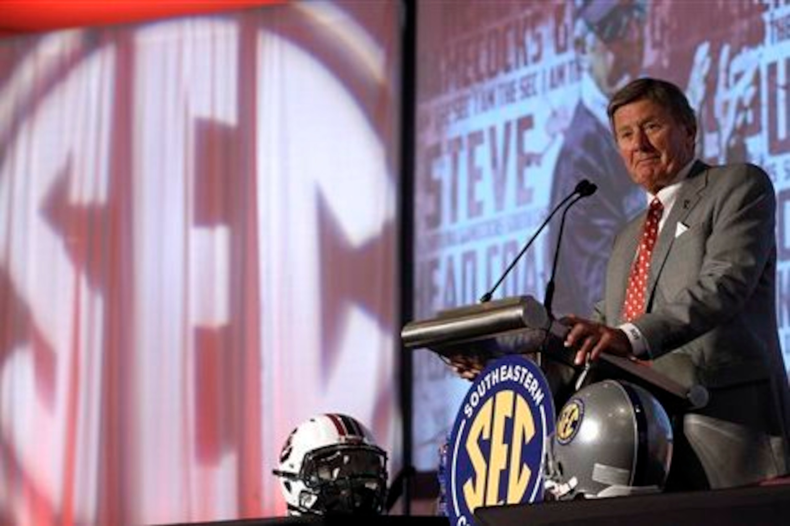 South Carolina HC Steve Spurrier