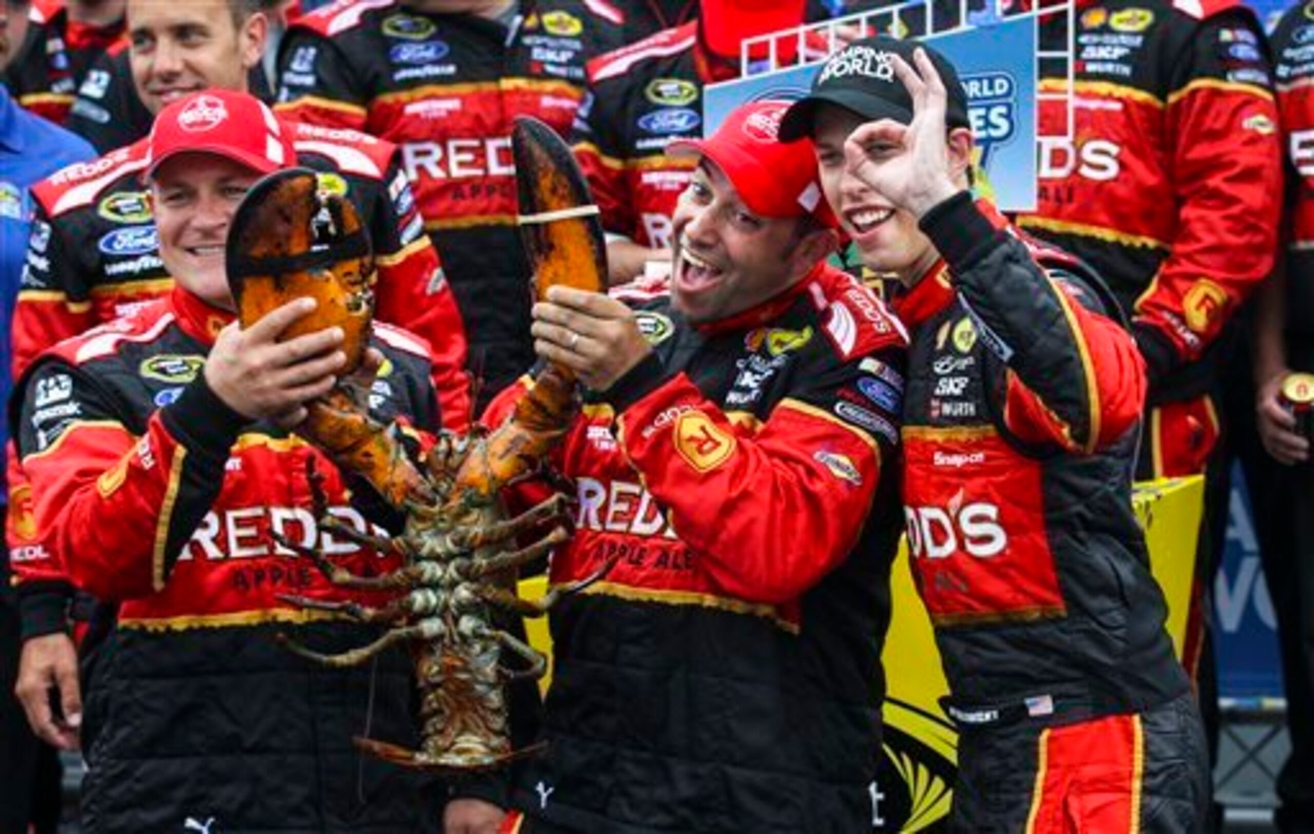 Brad Keselowski is defending champion of this race. Brad Keselowski is defending champion of this race.