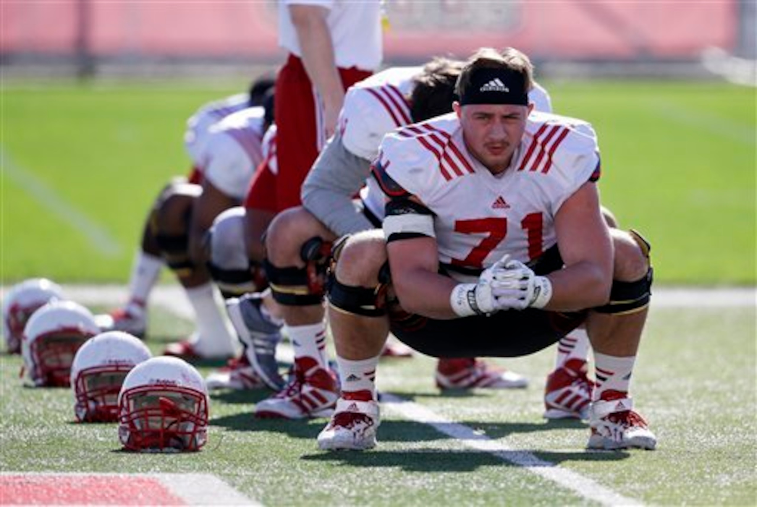 OT Alex Lewis