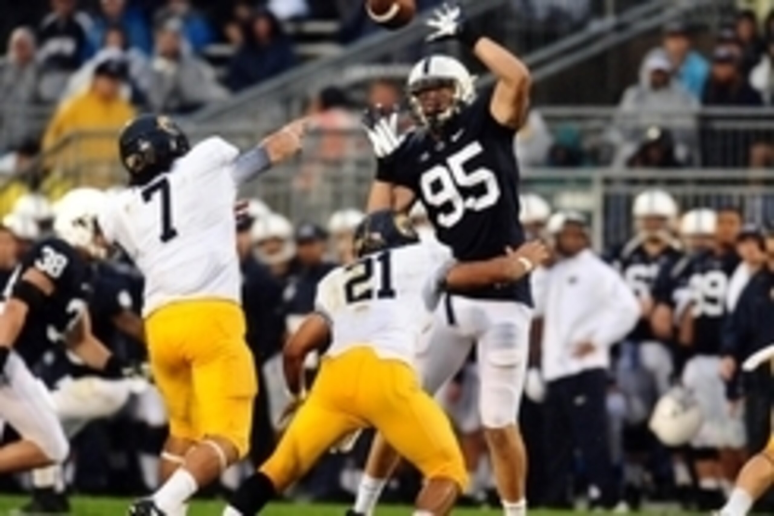 DE Carl Nassib