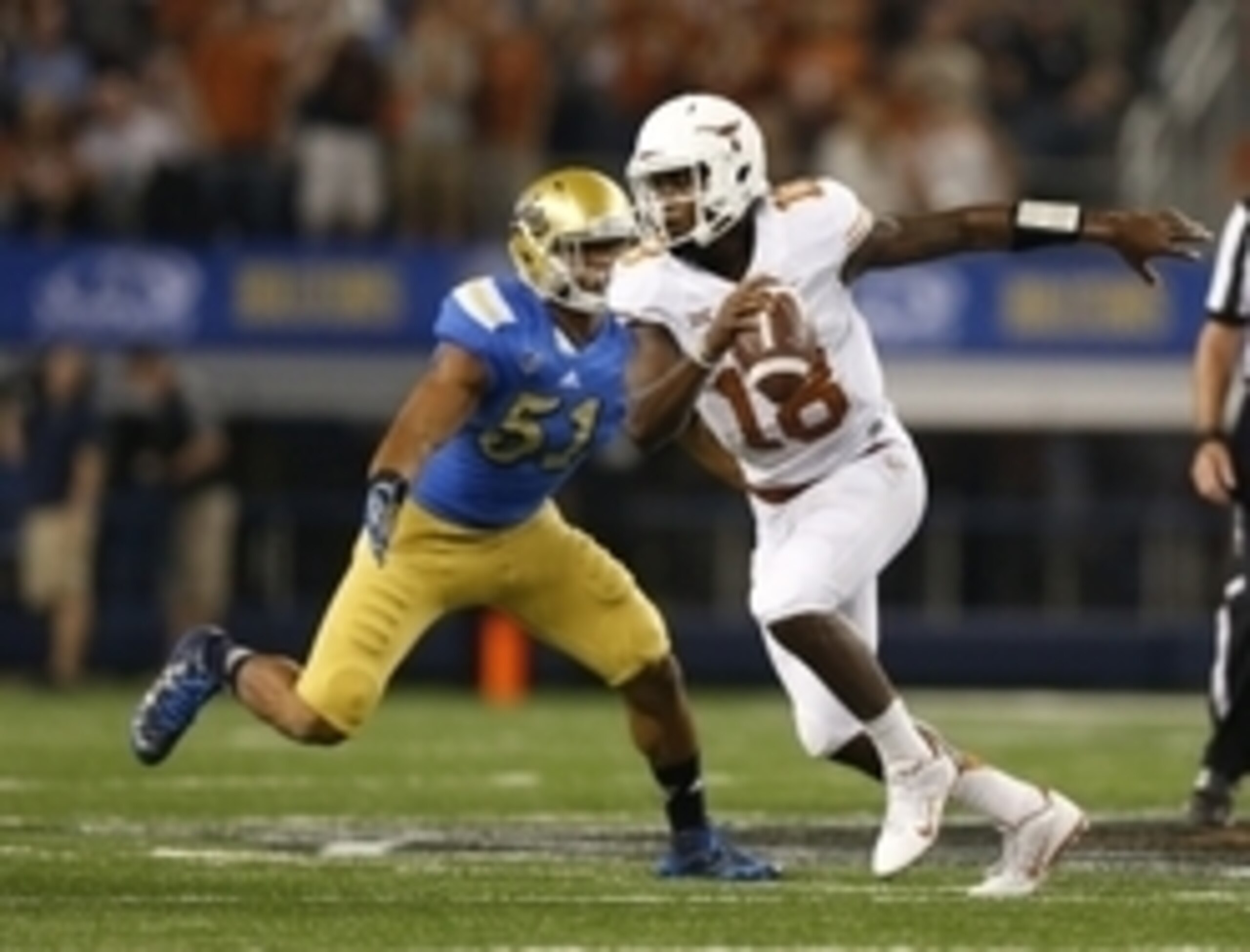 Wallace getting after Tyrone Swoopes. Wallace getting after Tyrone Swoopes.