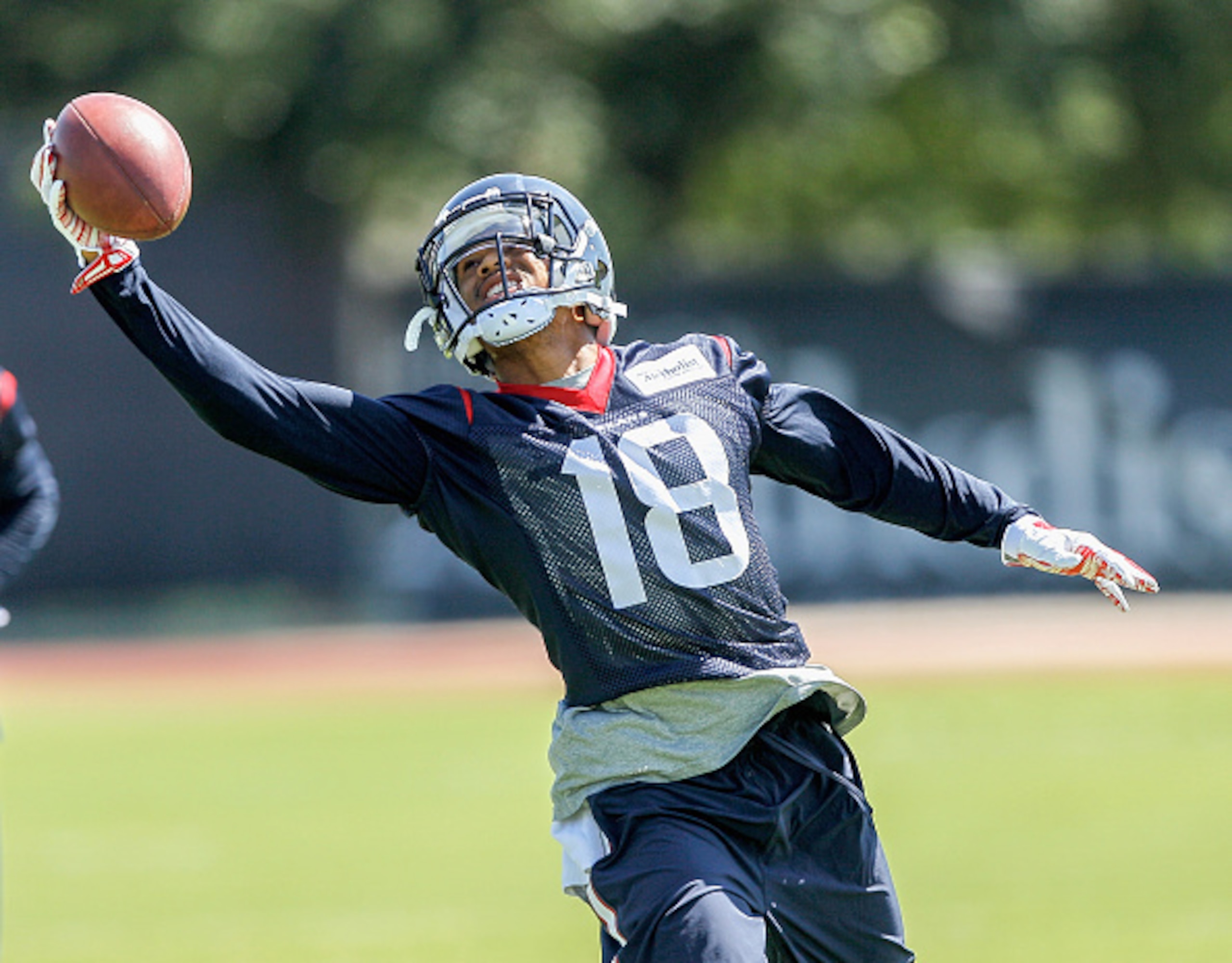 Cecil Shorts III is competing for a chance to start at wide receiver for the Houston Texans. Cecil Shorts III is competing for a chance to start at wide receiver for the Houston Texans.