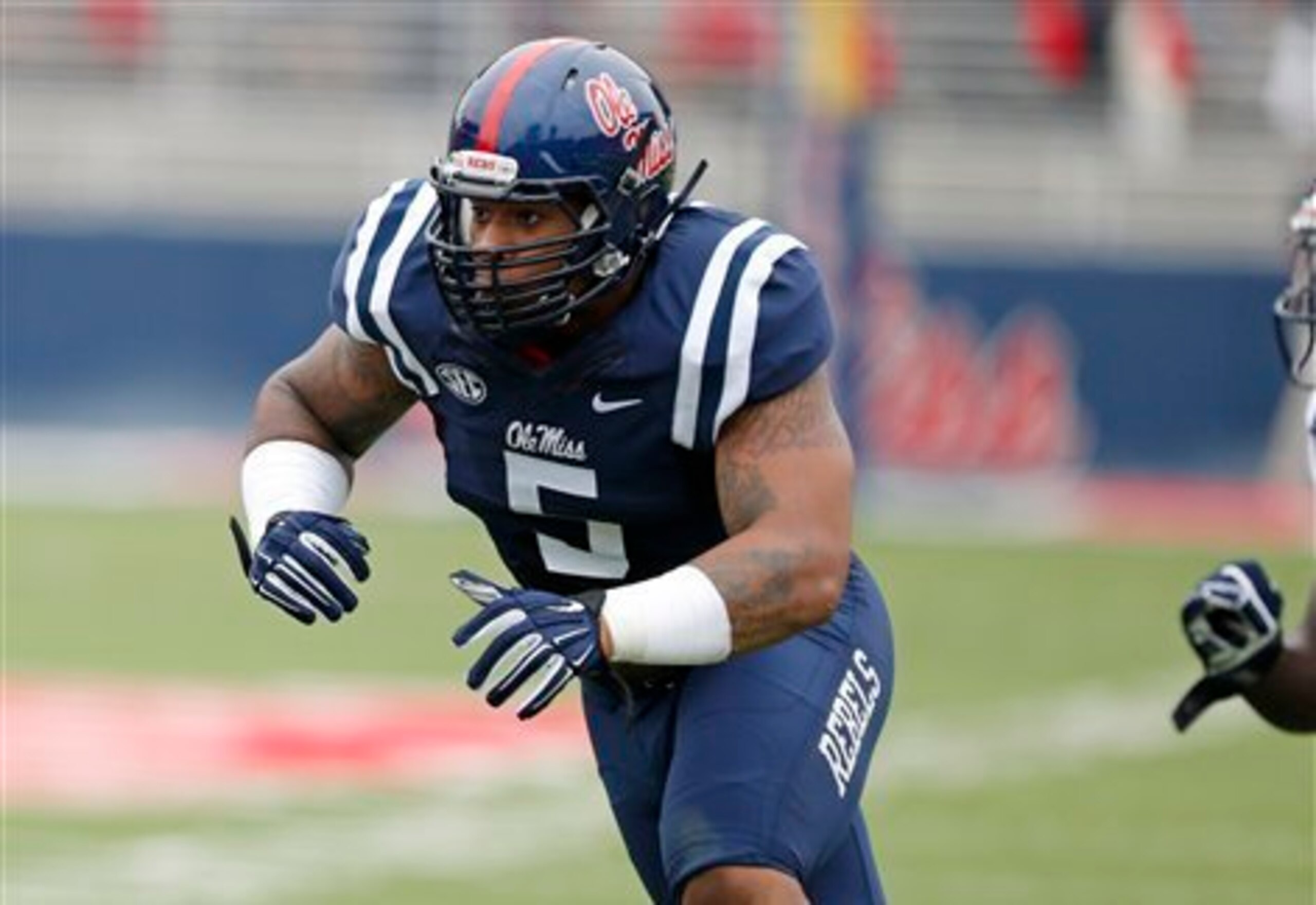 Ole Miss DT Robert Nkemdiche