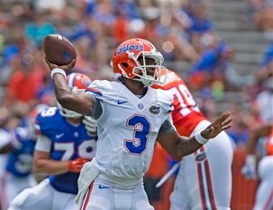 Treon Harris showed flashes last fall, but must win Florida's starting quarterback role this fall.