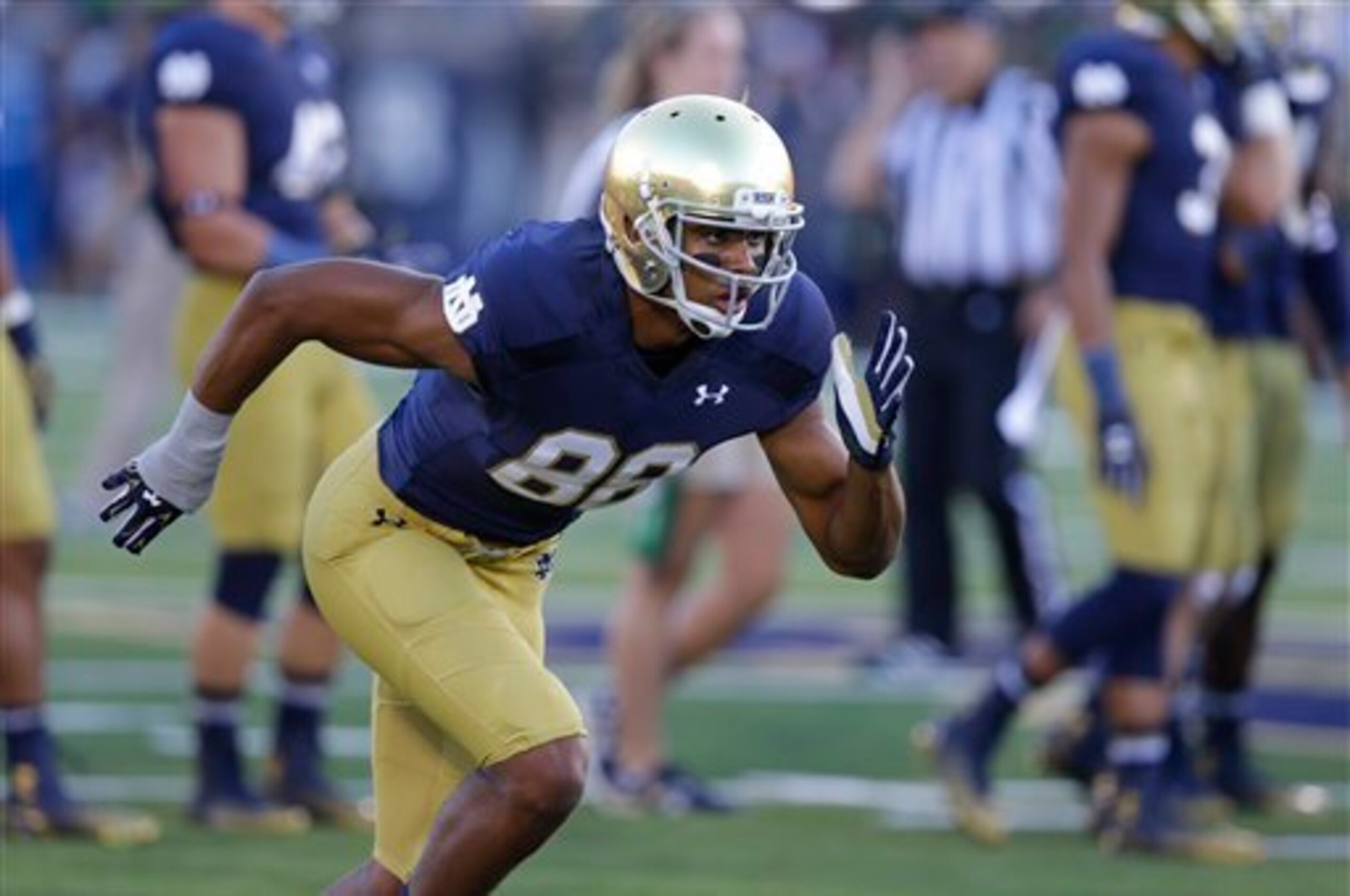 Durham Smythe is a favorite to emerge as Notre Dame's new starting tight end.