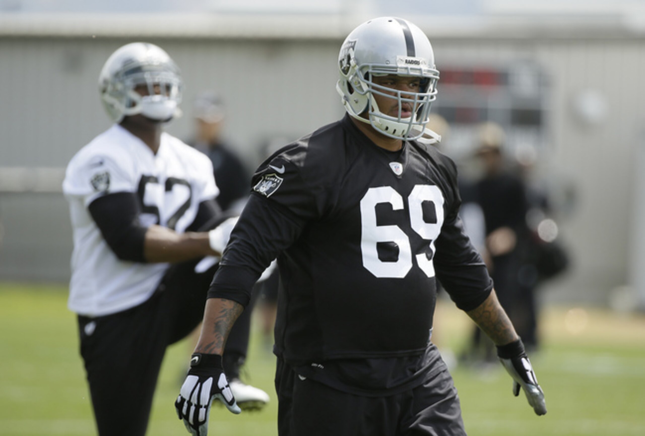 Right guard Khalif Barnes Right guard Khalif Barnes