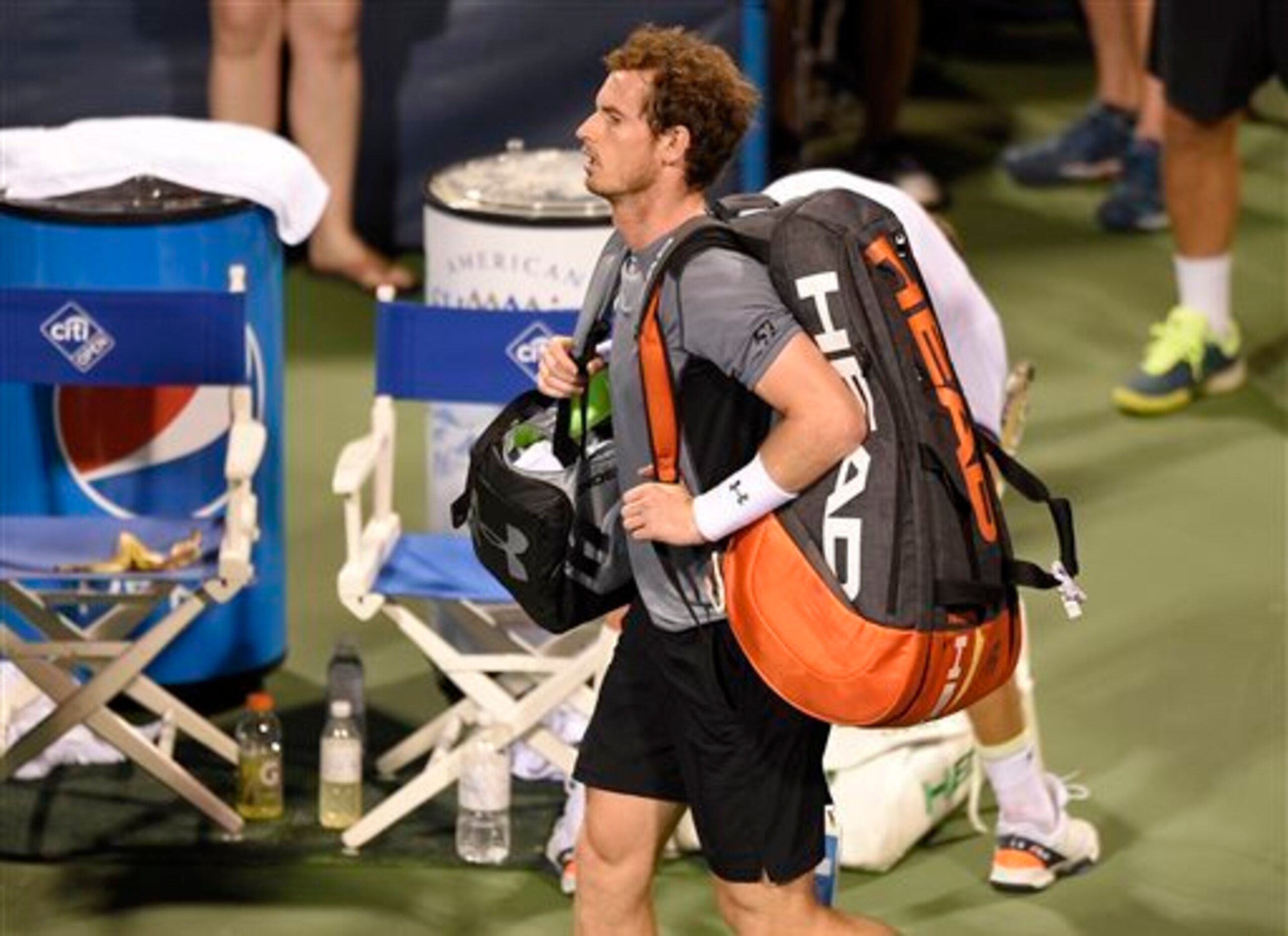 Andy Murray walks off the court after losing his match at the 2015 Citi Open.