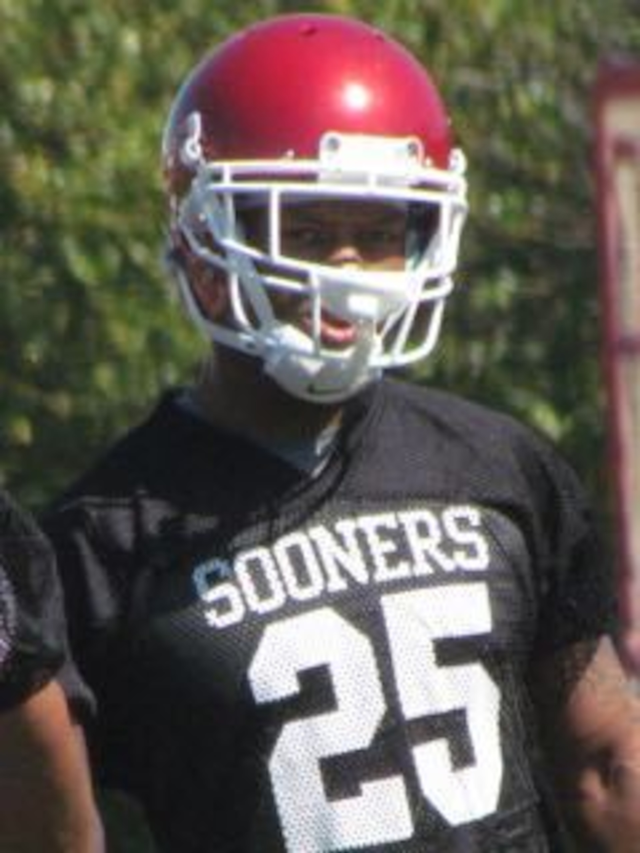 Joe Mixon should make a difference in Oklahoma's backfield this fall.