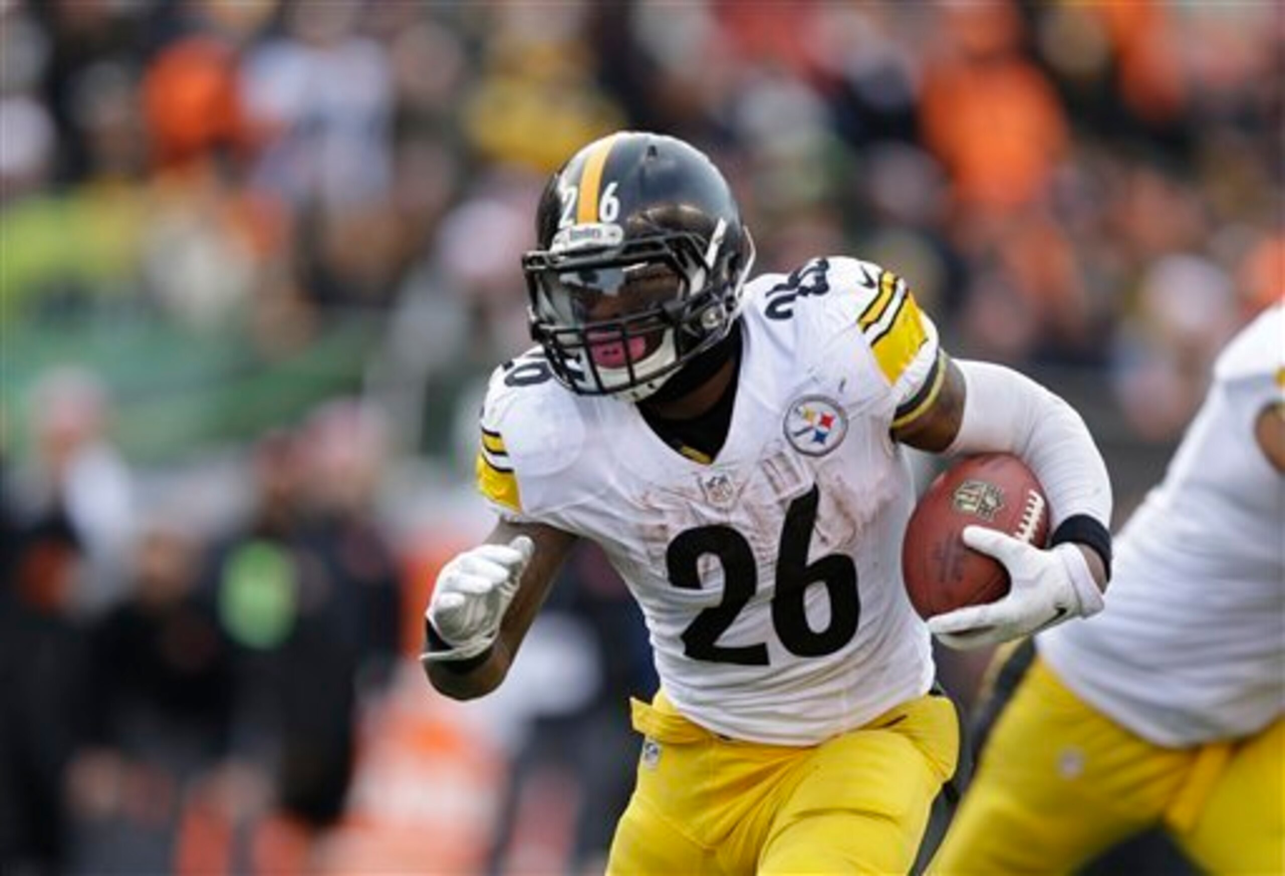All-Pro running back Le'Veon Bell will miss the Steelers' first two games after being suspended for a marijuana arrest.