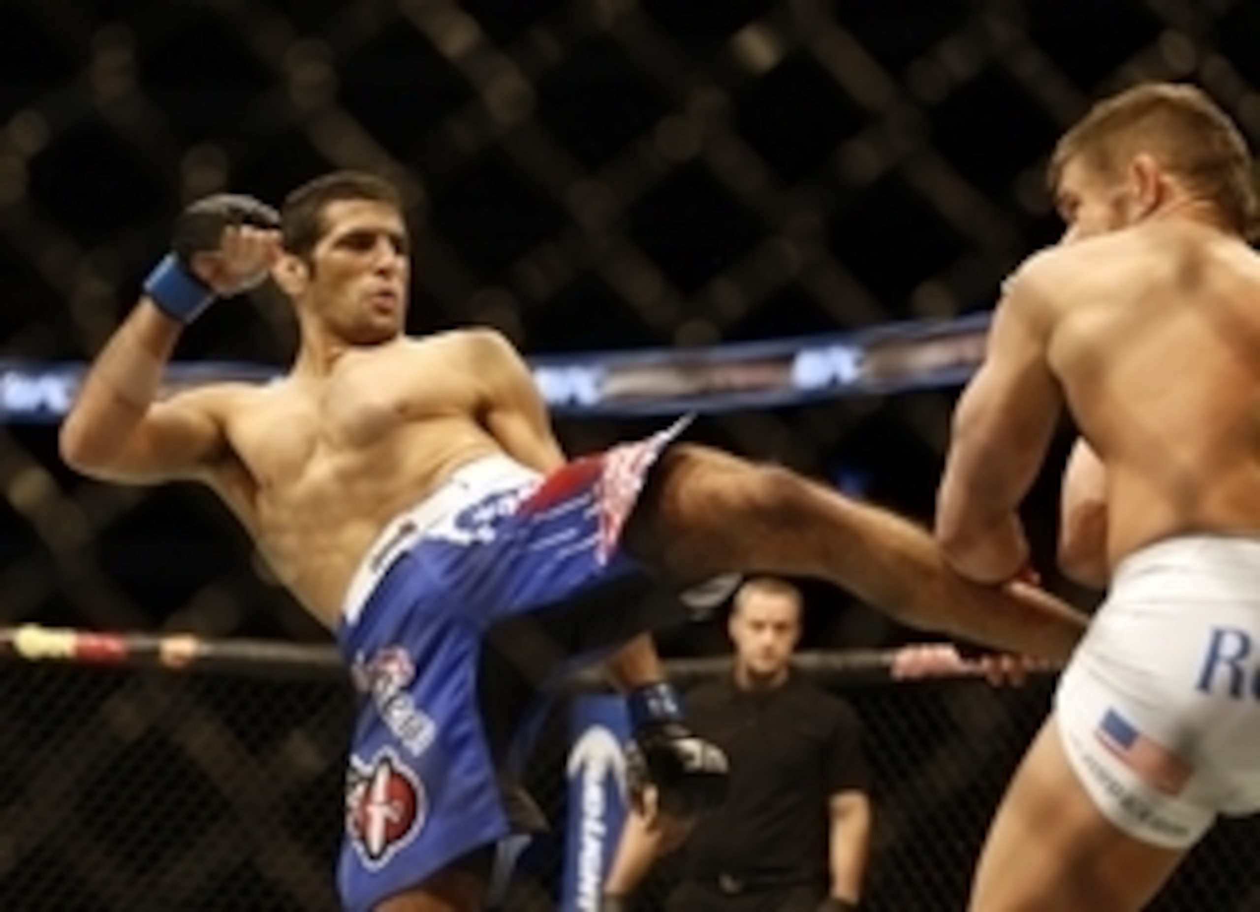 Beneil Dariush (left)