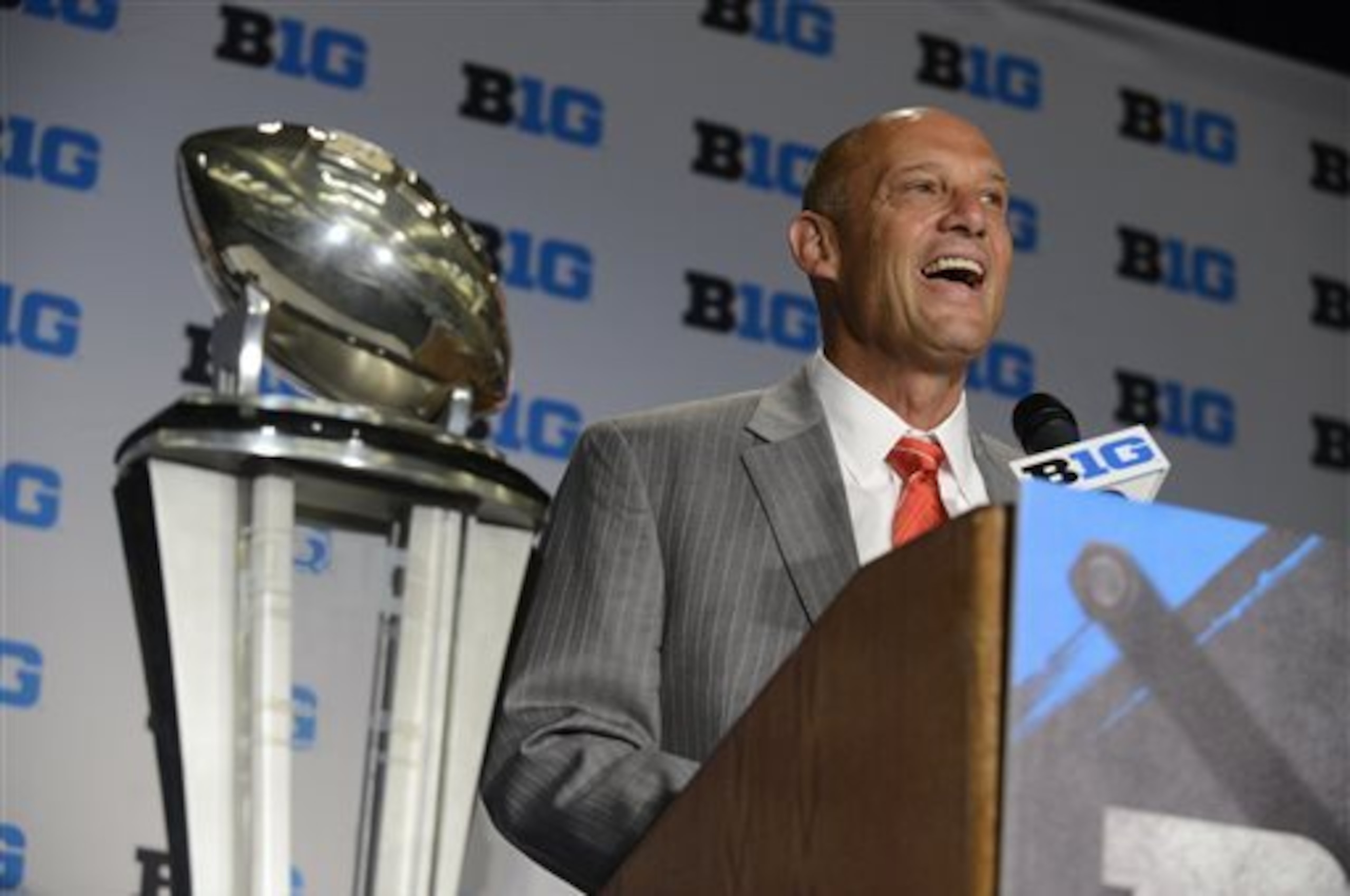Is Mike Riley the right choice at Nebraska?