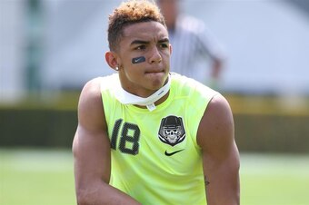 QB Jarrett Guarantano leads another talented Tennessee class.