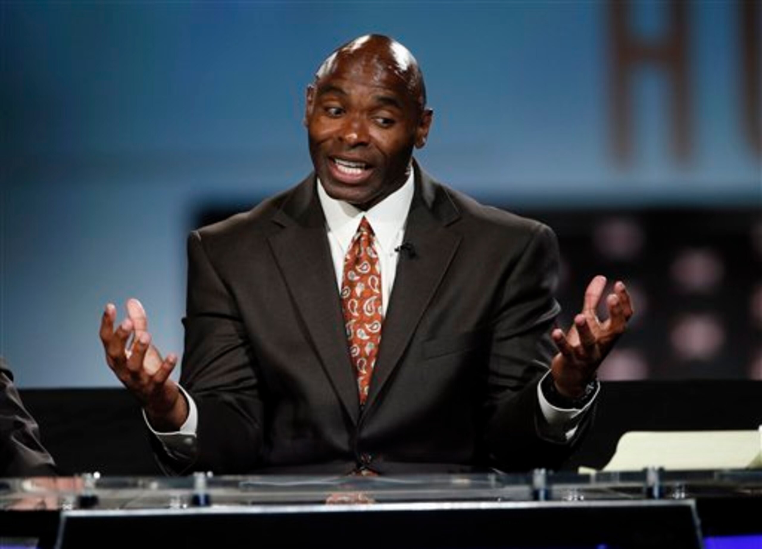 Charlie Strong has all the resources he'll need to rebuild Texas' program.