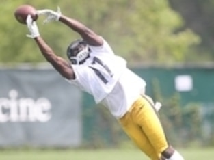 Markus will be making catches like this for you this season (that is a catch, right?).