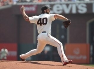 Madison Bumgarner is anchoring the playoff-hopeful Giants after tossing back-to-back complete game victories.