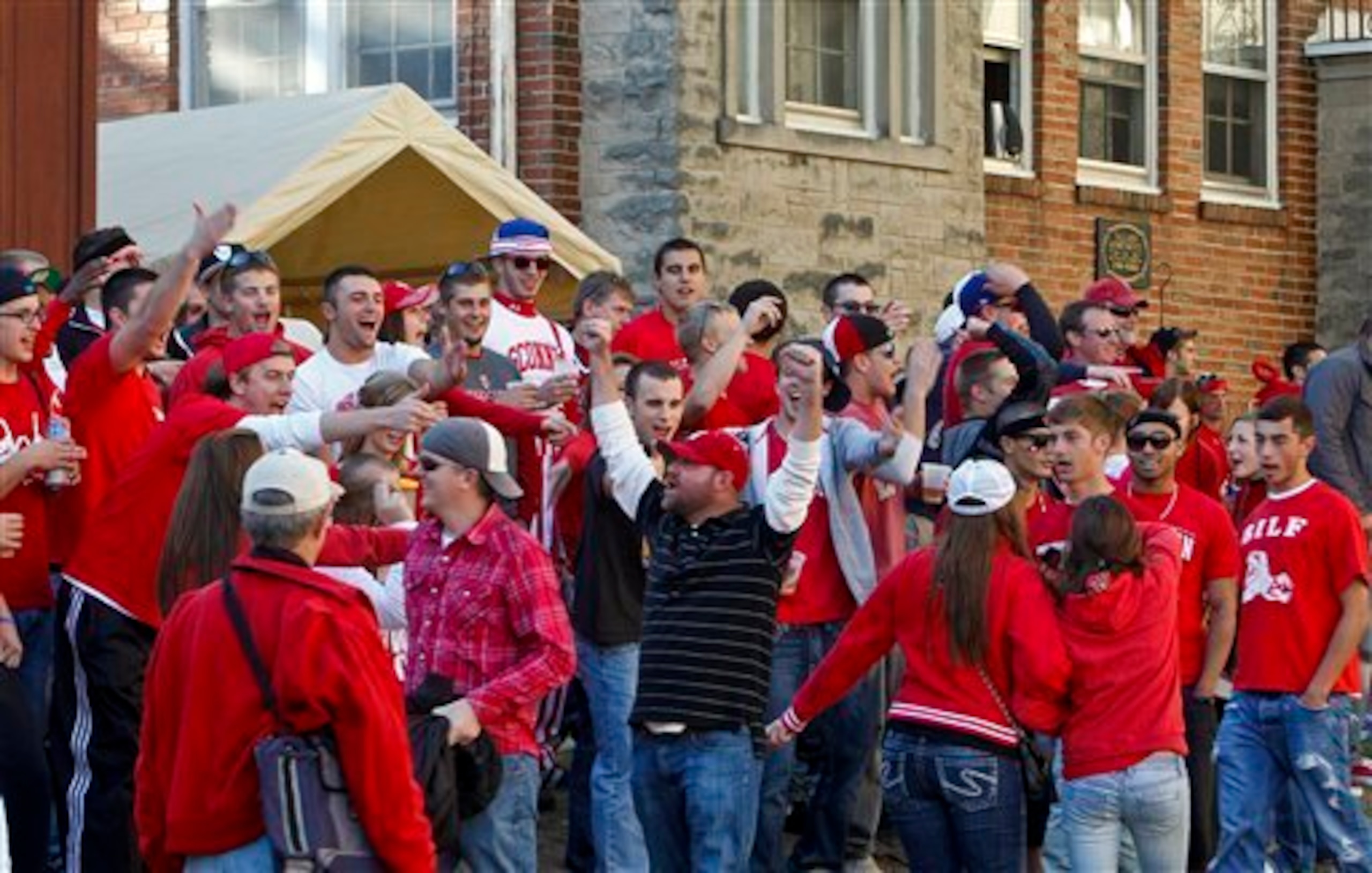WIsconsin fans know how to have fun at college football games.