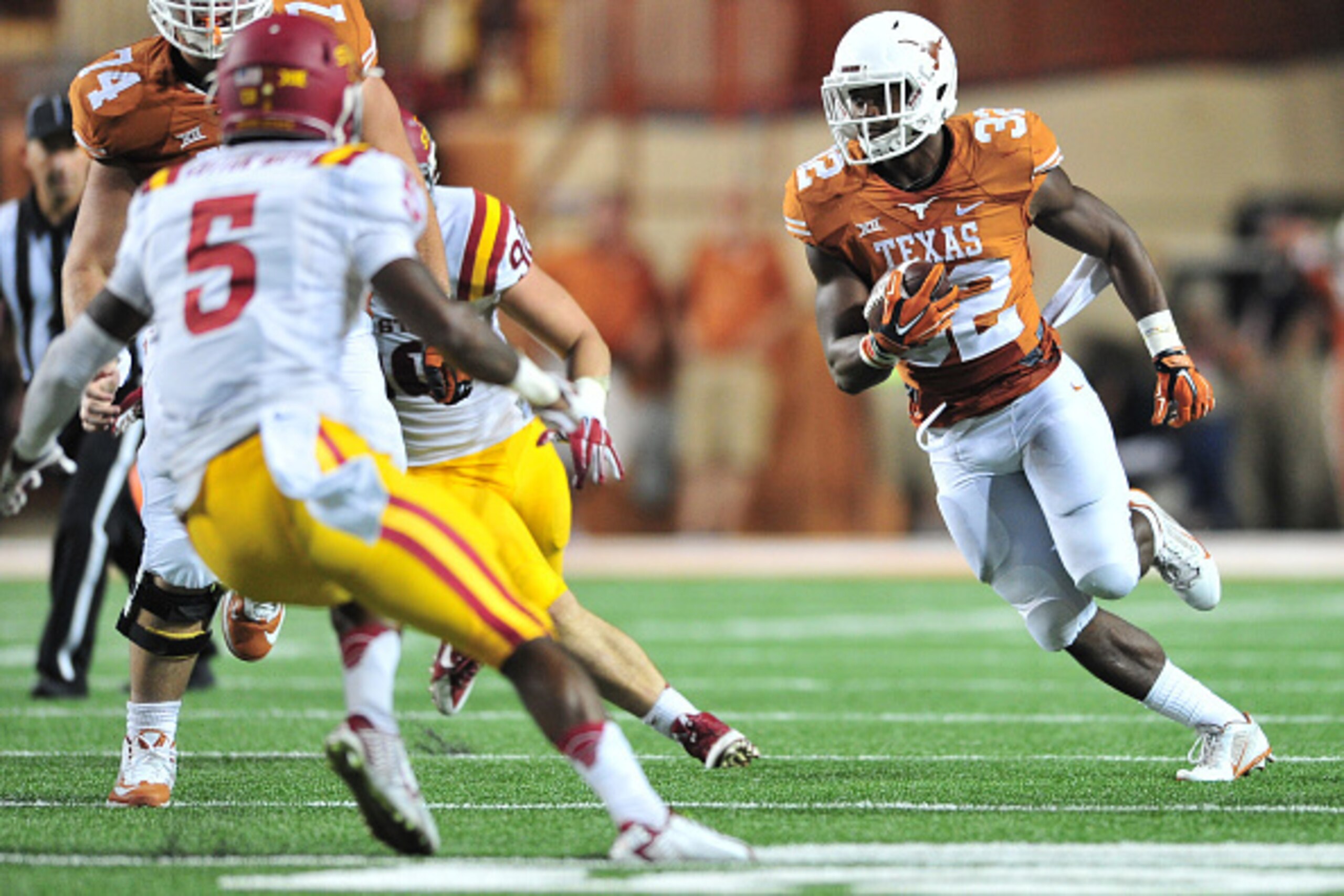 The running game, led by Johnathan Gray, should pace an easy win over Iowa State.