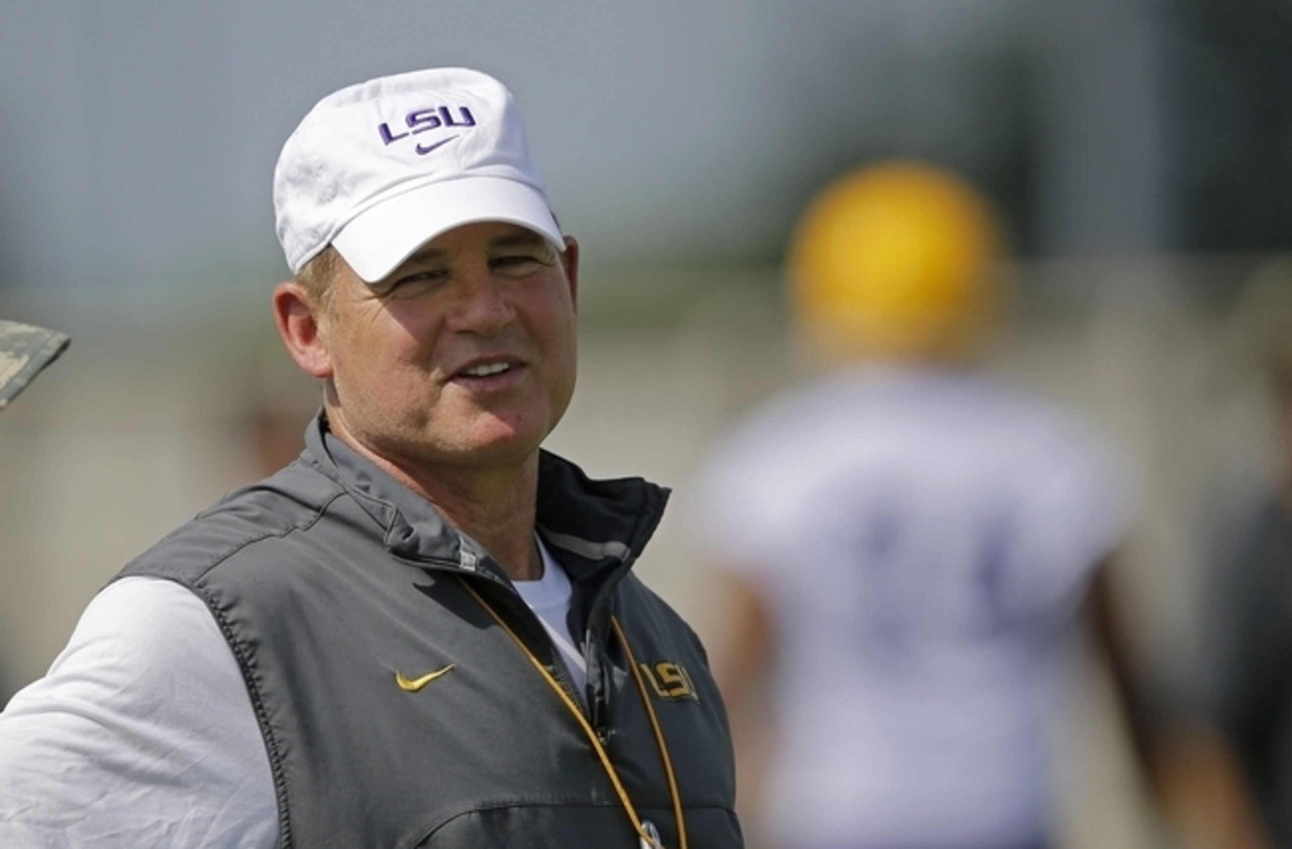 LSU head coach Les Miles.