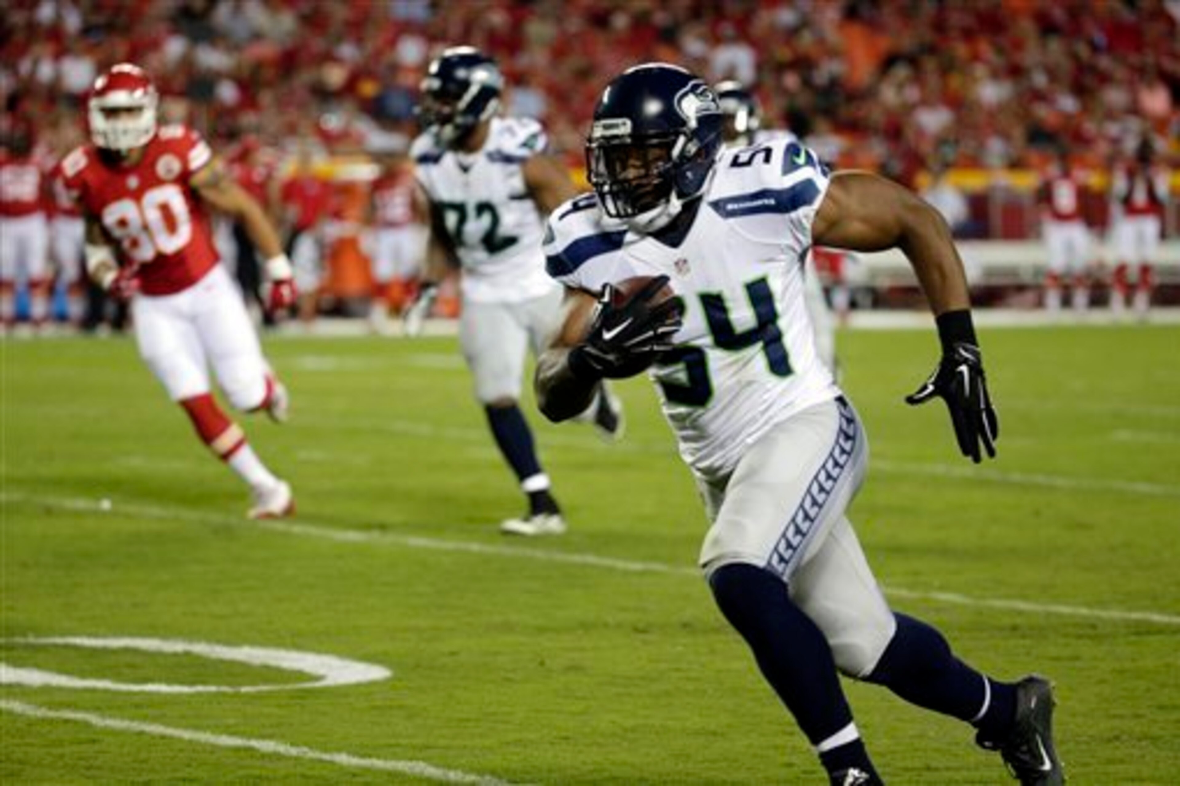 Seattle has scored just one offensive touchdown this preseason, but Bobby Wagner (pictured above) and rookie Tyler Lockett have added defensive and special teams scores to keep Seattle in their first two games. Will Russell Wilson and Co. finally find the end zone this week? Seattle has scored just one offensive touchdown this preseason, but Bobby Wagner (pictured above) and rookie Tyler Lockett have added defensive and special teams scores to keep Seattle in their first two games. Will Russell Wilson and Co. finally find the end zone this week?