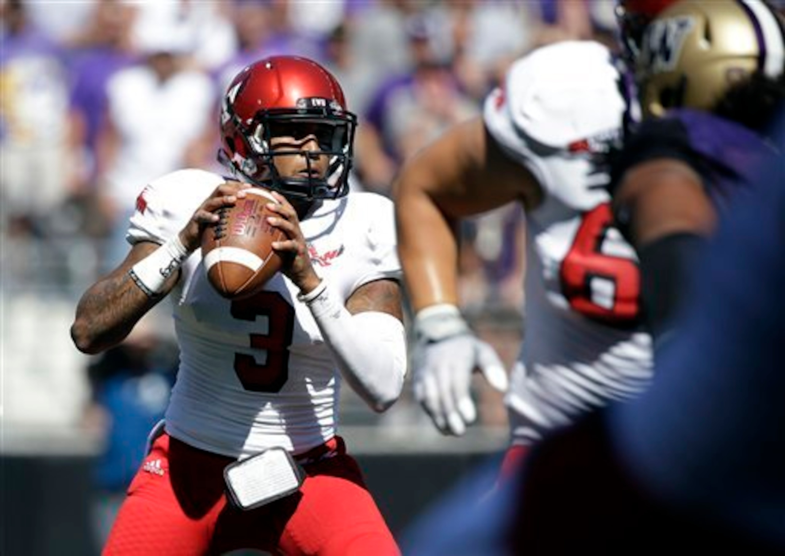 Vernon Adams must conquer a steep learning curve to become Oregon's starting quarterback.