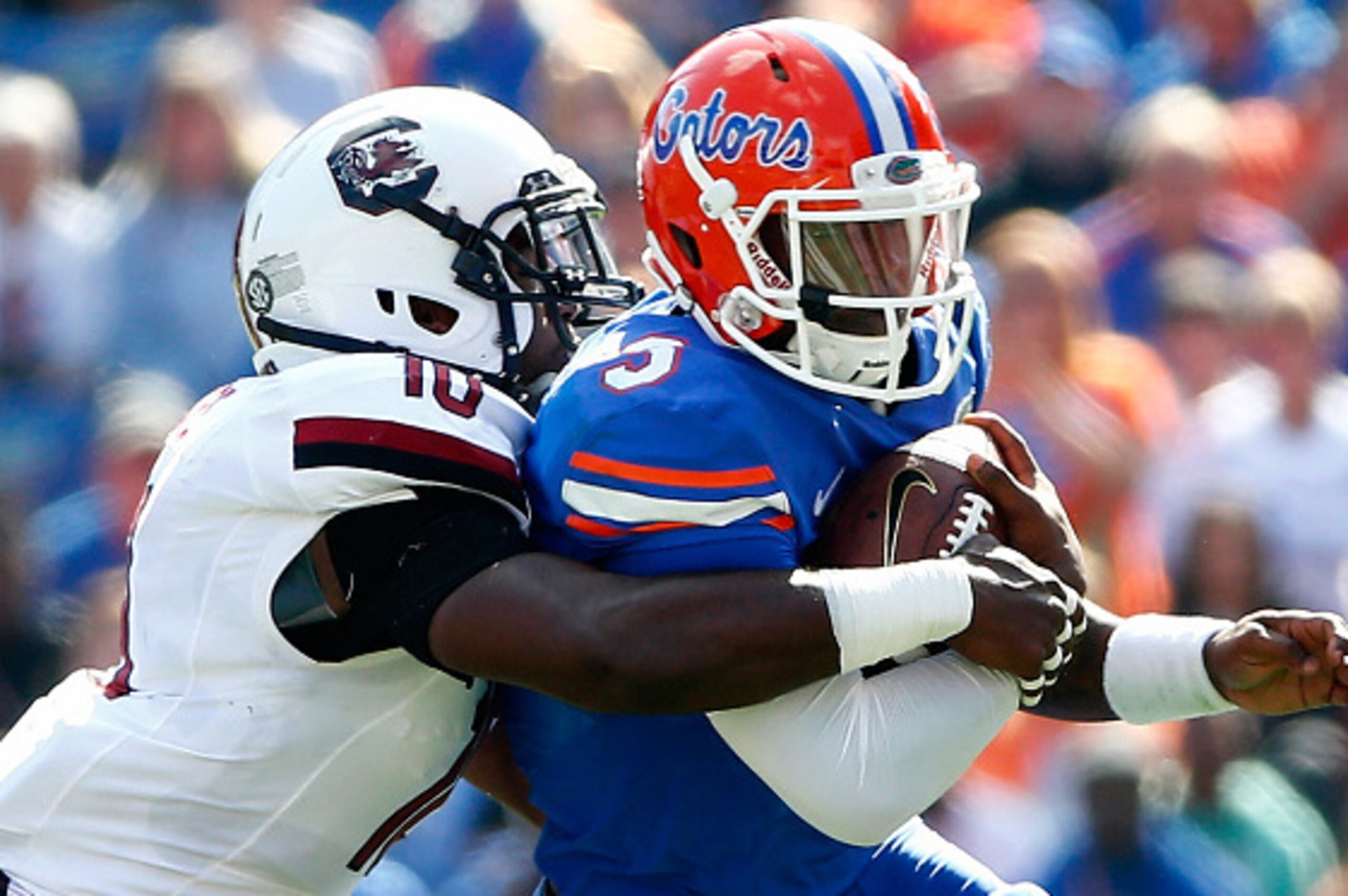 South Carolina LB Skai Moore