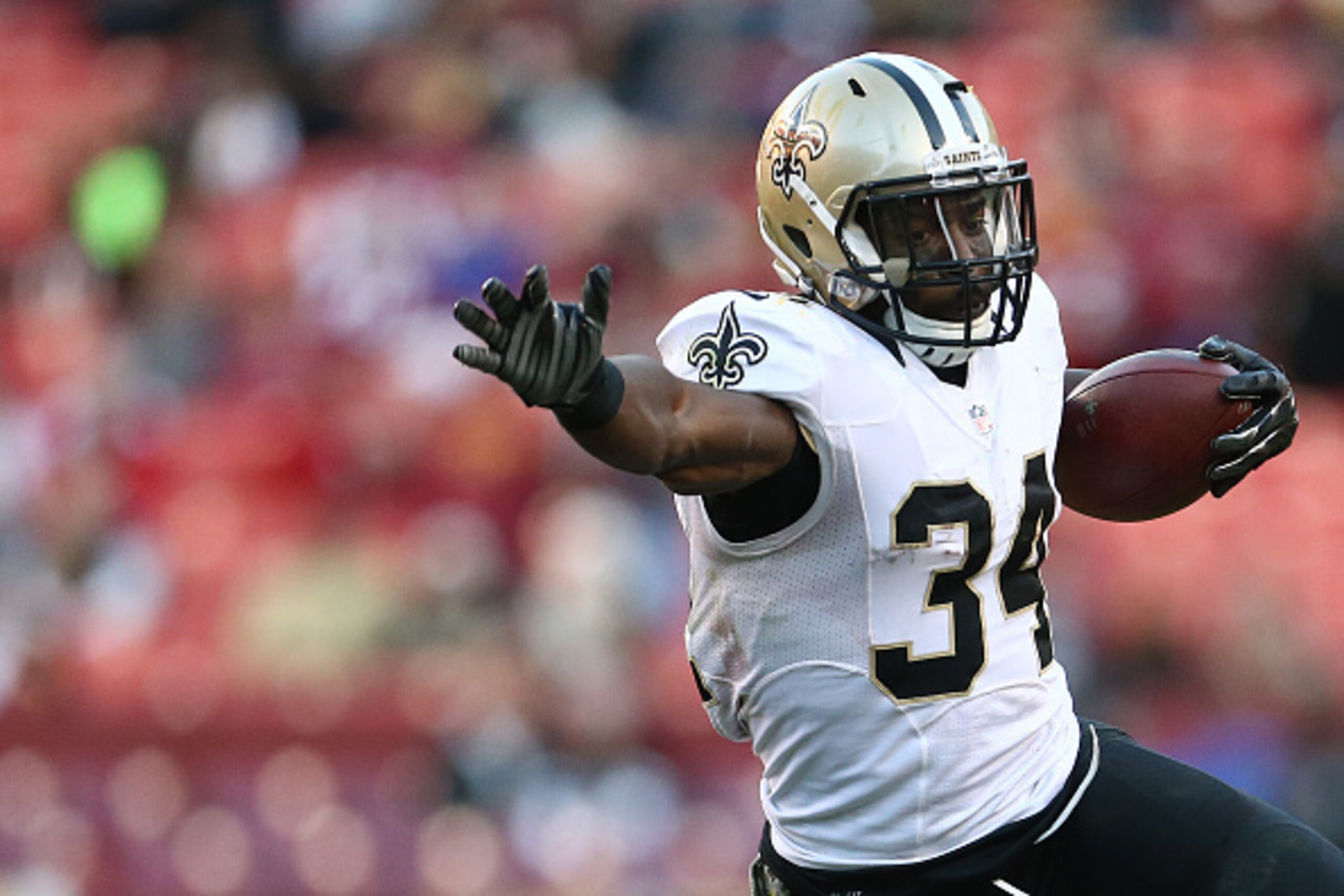 It wasn't pretty, but Tim Hightower led the way for the New Orleans Saints in Week 14.