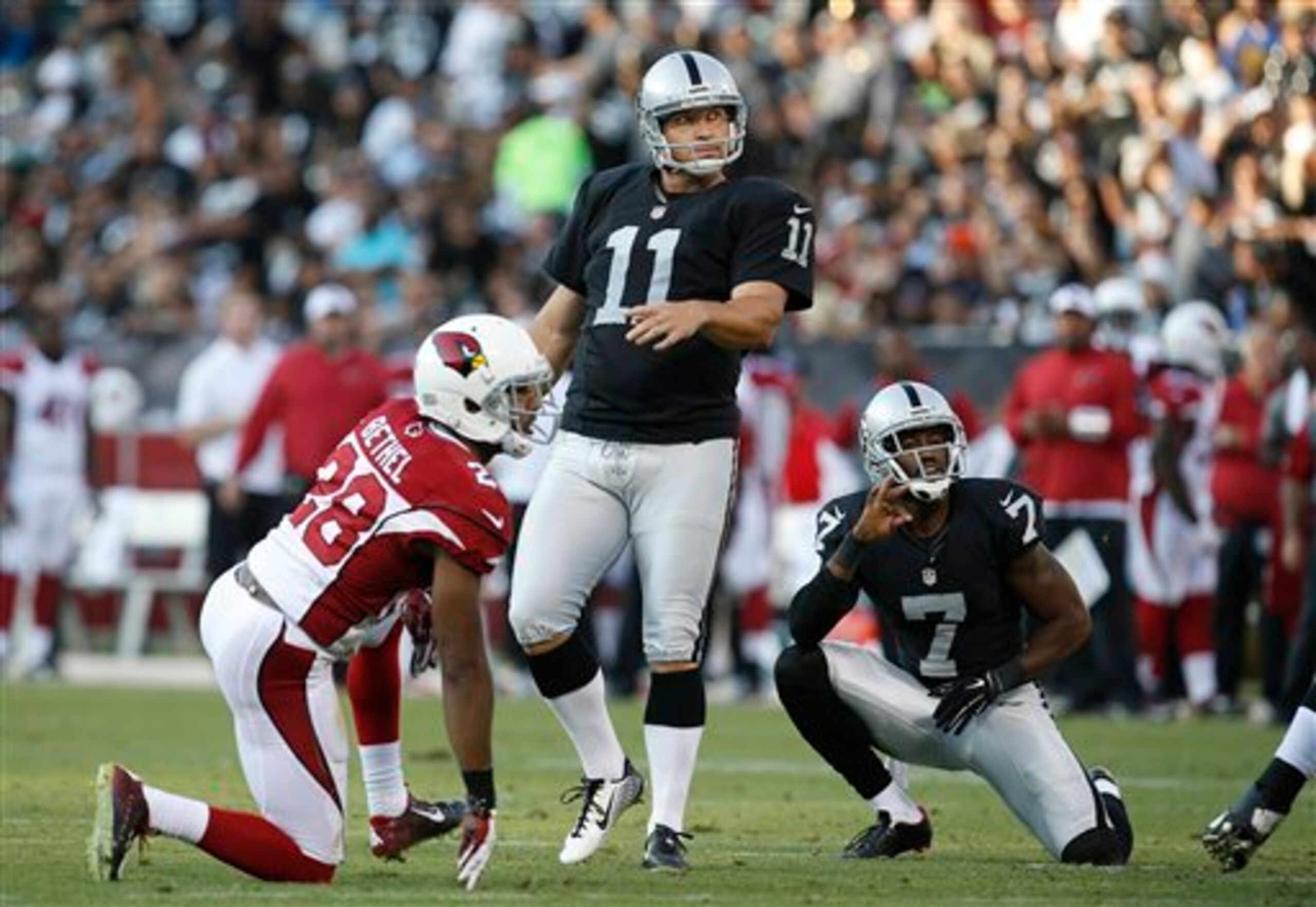 Sebastian Janikowski kicking a field goal
