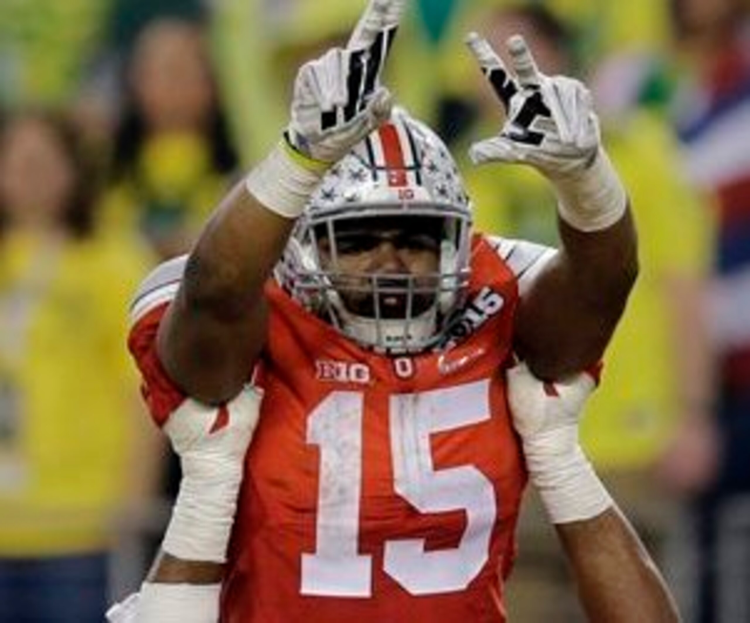 Running back Ezekiel Elliott