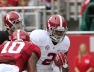 Derrick Henry just missed out on a 1,000-yard season in 2014.