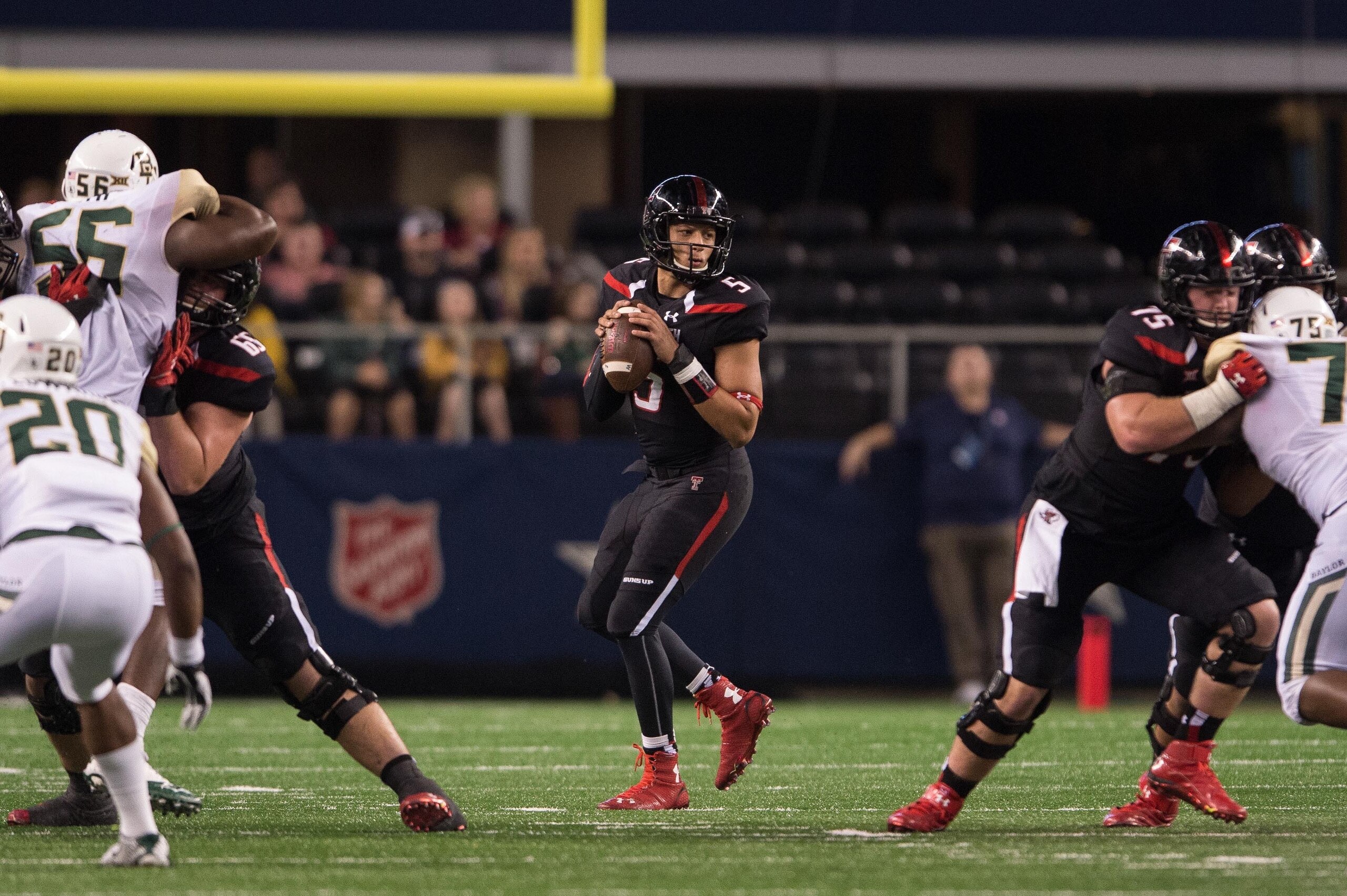 Patrick Mahomes looks like the best option for Texas Tech's offense this fall.