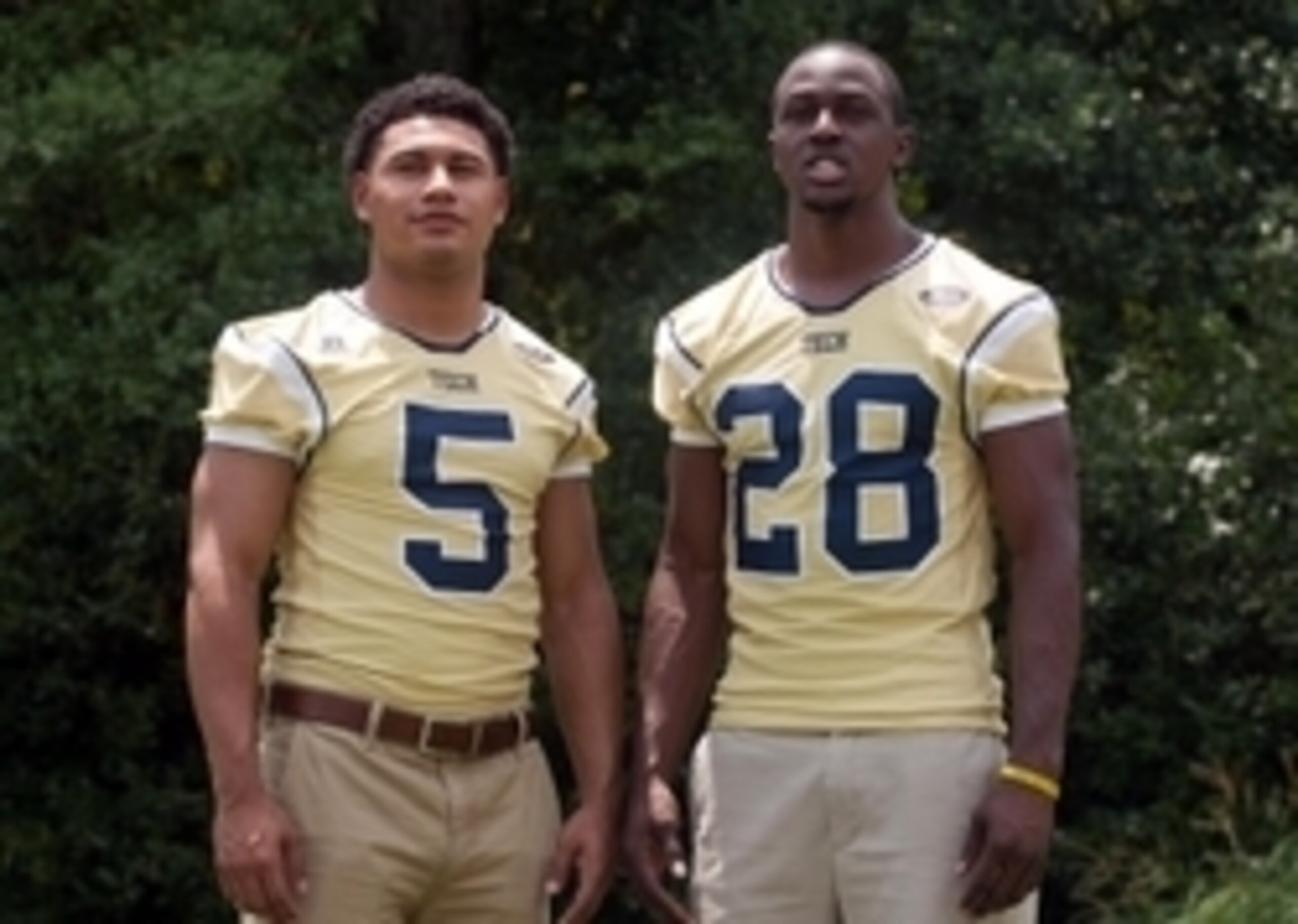 Justin Thomas is a stud at quarterback.