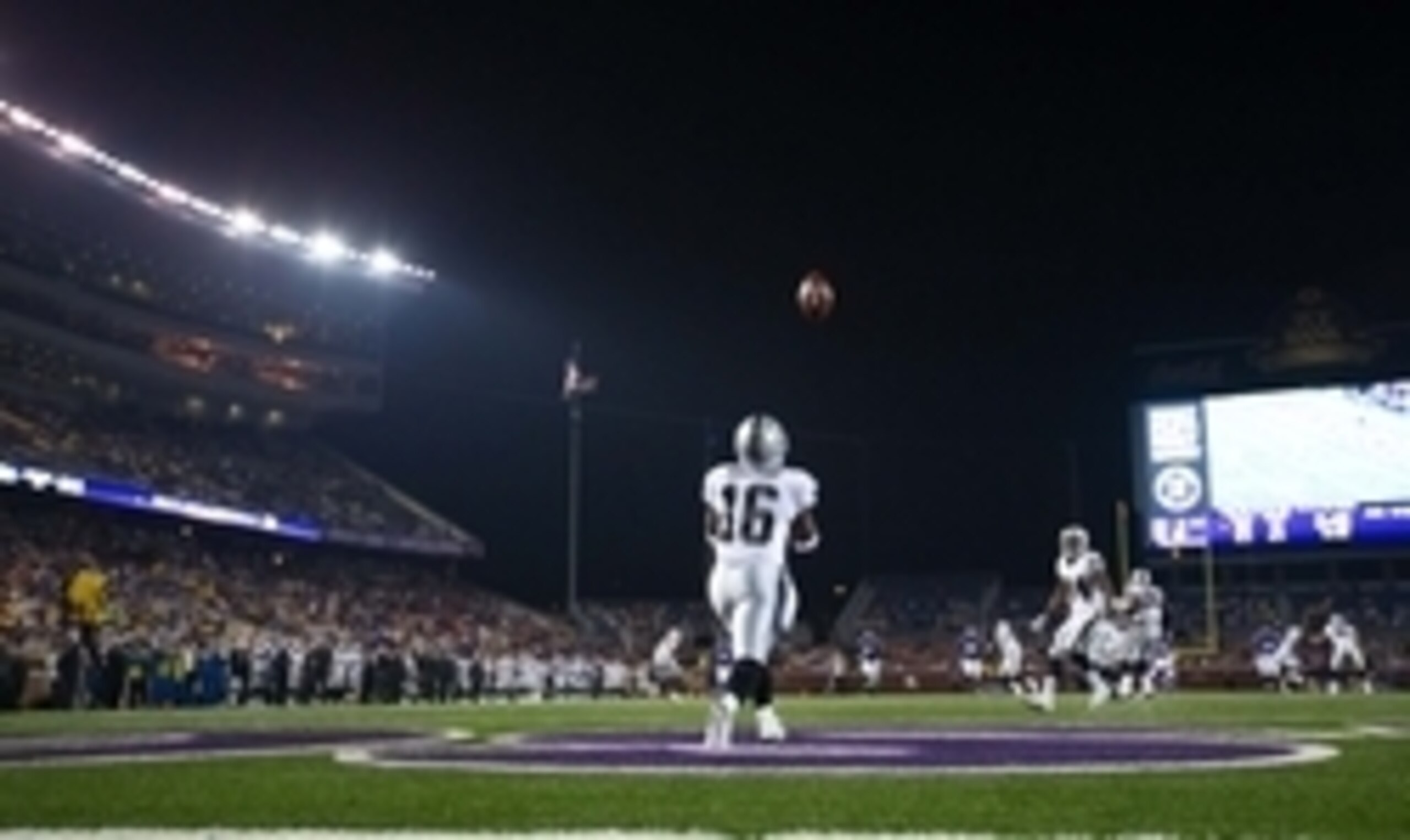 Aug 22, 2015; Minneapolis, MN, USA; Oakland Raiders wide receiver Trindon Holliday (16) fields a kick in the fourth quarter against the Minnesota Vikings at TCF Bank Stadium. The Minnesota Vikings beat the Oakland Raiders 20-12. Mandatory Credit: Brad Rem Aug 22, 2015; Minneapolis, MN, USA; Oakland Raiders wide receiver Trindon Holliday (16) fields a kick in the fourth quarter against the Minnesota Vikings at TCF Bank Stadium. The Minnesota Vikings beat the Oakland Raiders 20-12. Mandatory Credit: Brad Rem