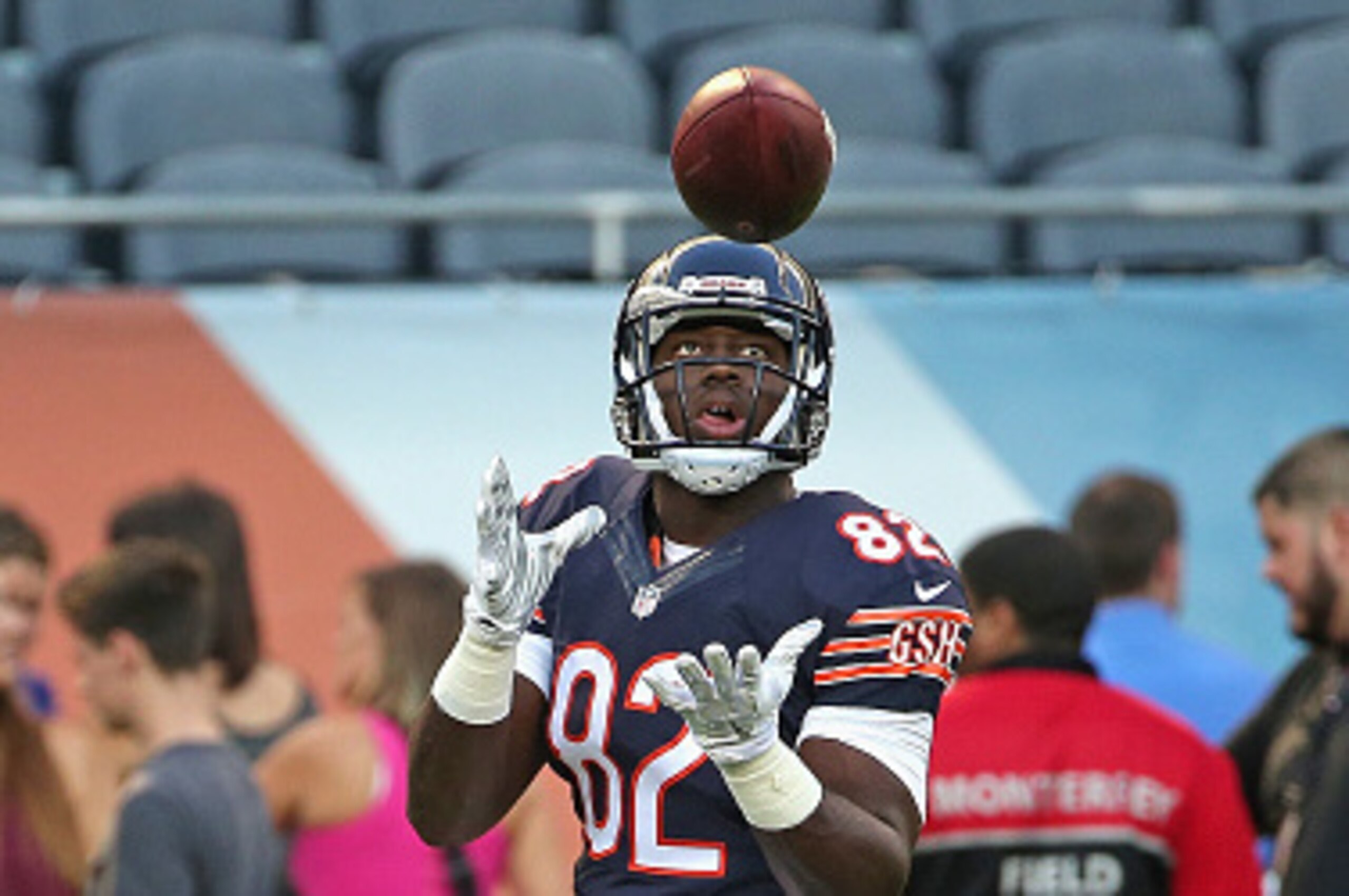 The Bears traded for undrafted rookie Khari Lee last week, and the young tight end made the team's 53-man roster.
