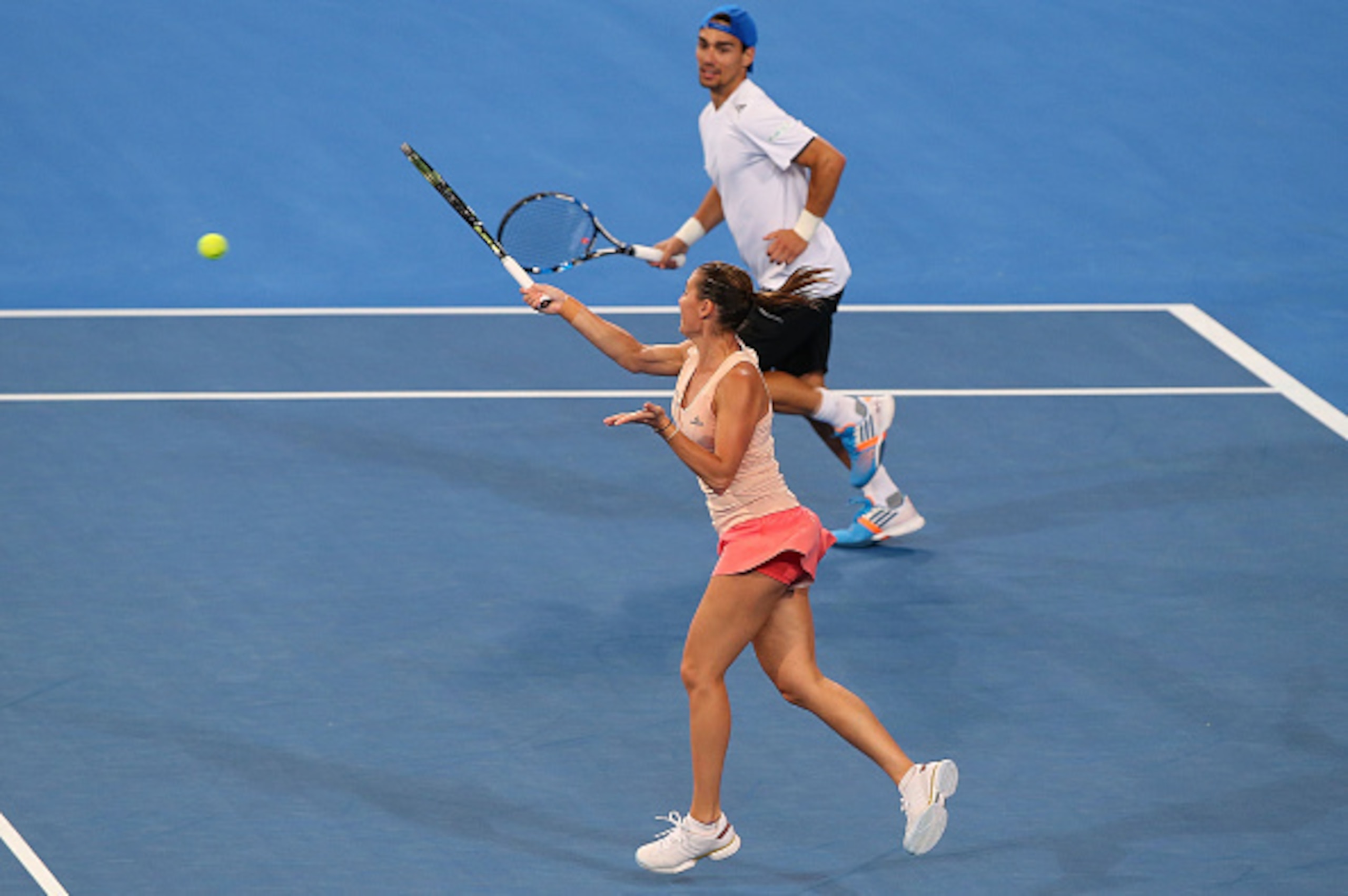 Fabio Fognini and Flavia Pennetta play mixed doubles during the 2015 Hopman Cup.