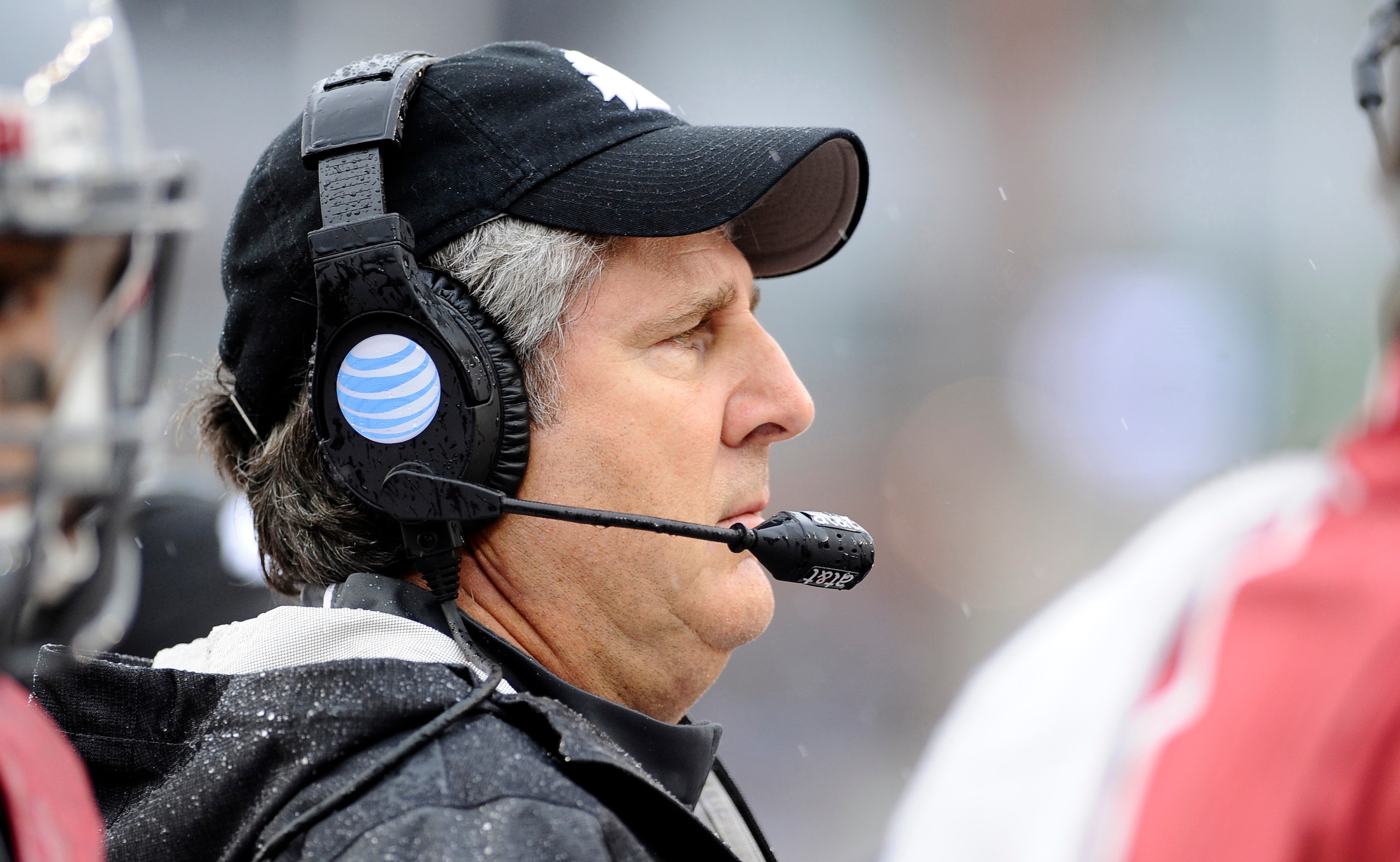 Mike Leach is no closer than before to turning around Washington State.