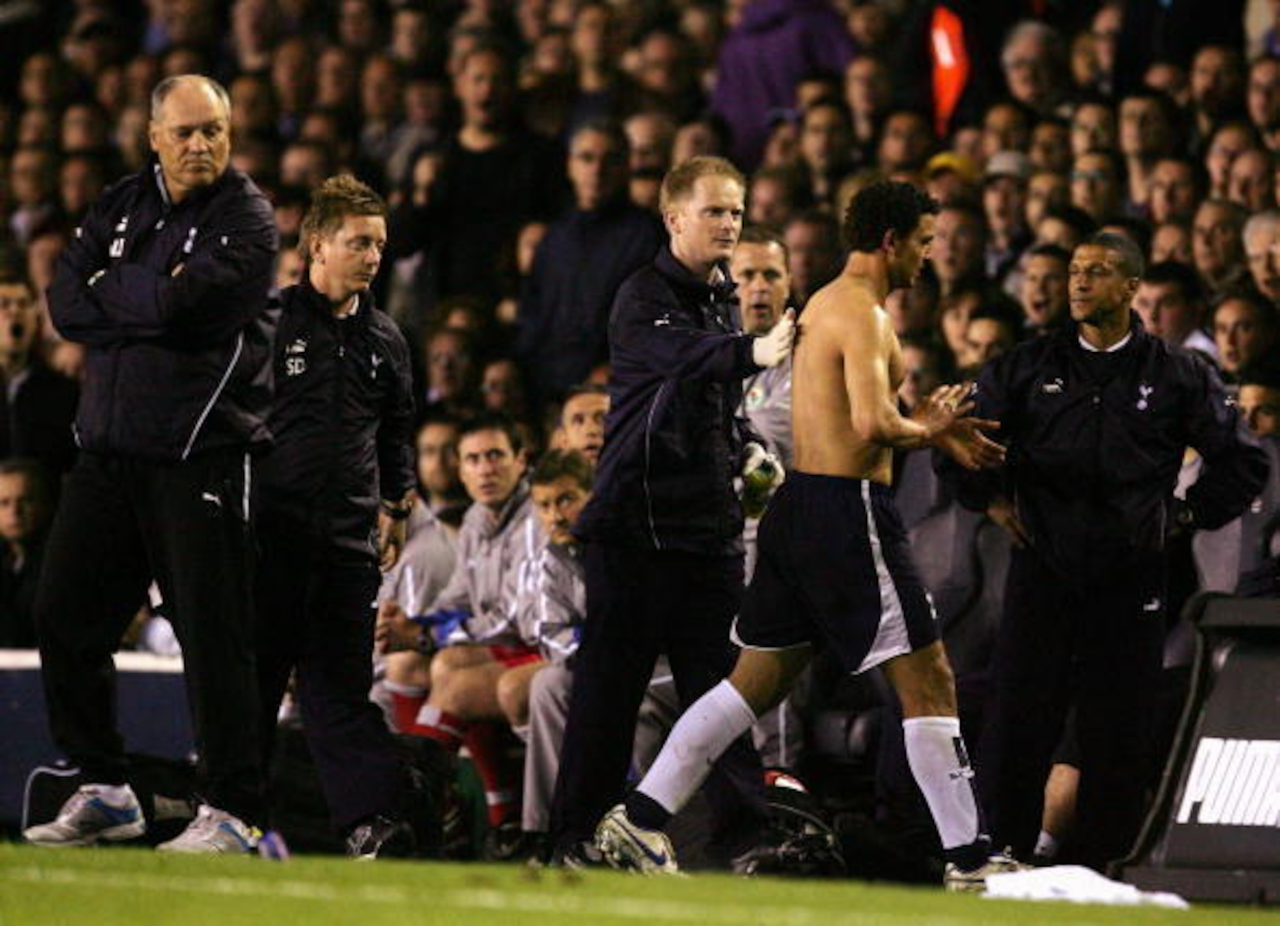 Hossam Ghaly lost the Spurs fans in one petulant moment. Hossam Ghaly lost the Spurs fans in one petulant moment.
