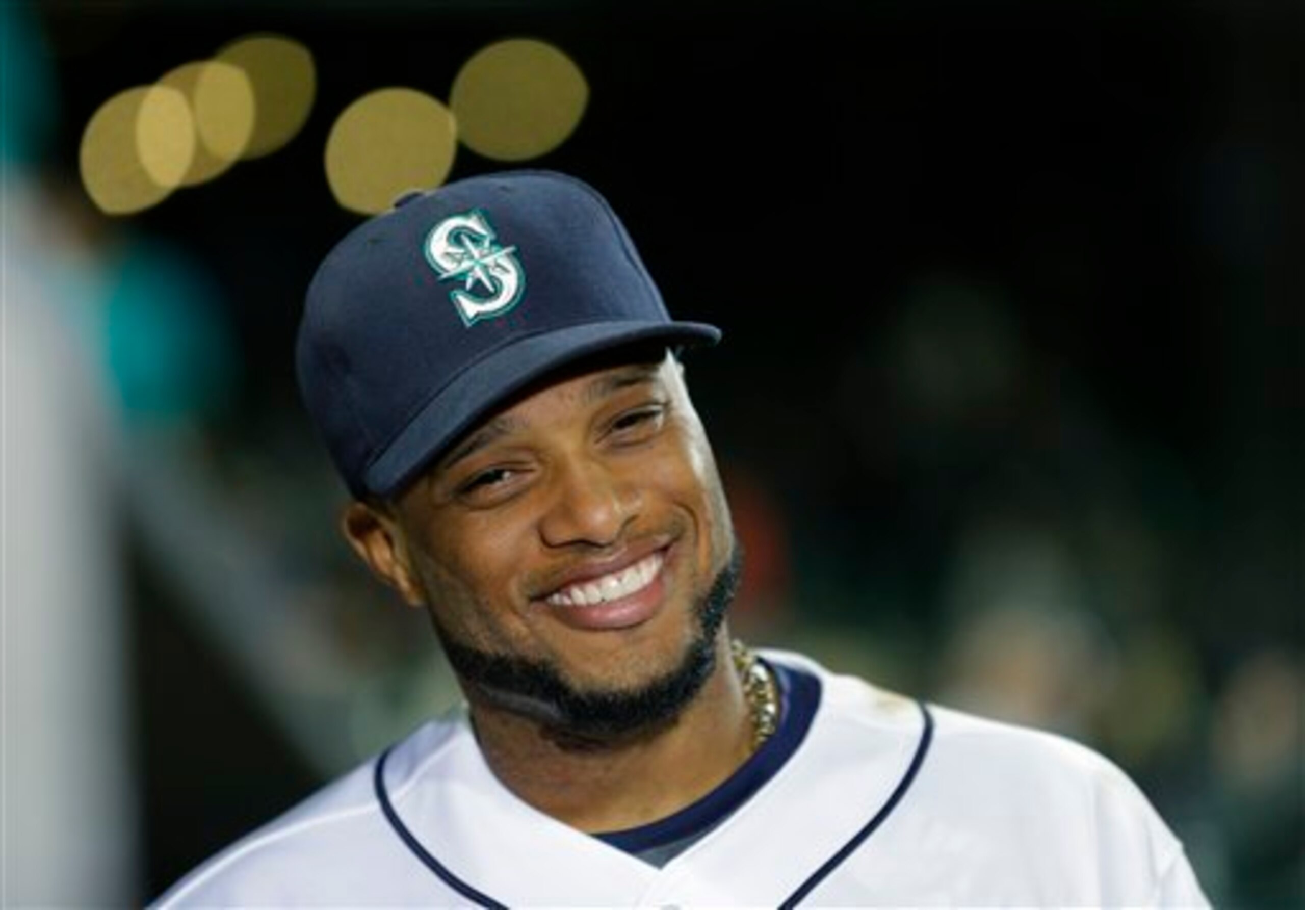 Robinson Cano's hot bat has transformed the middle of the Seattle lineup.