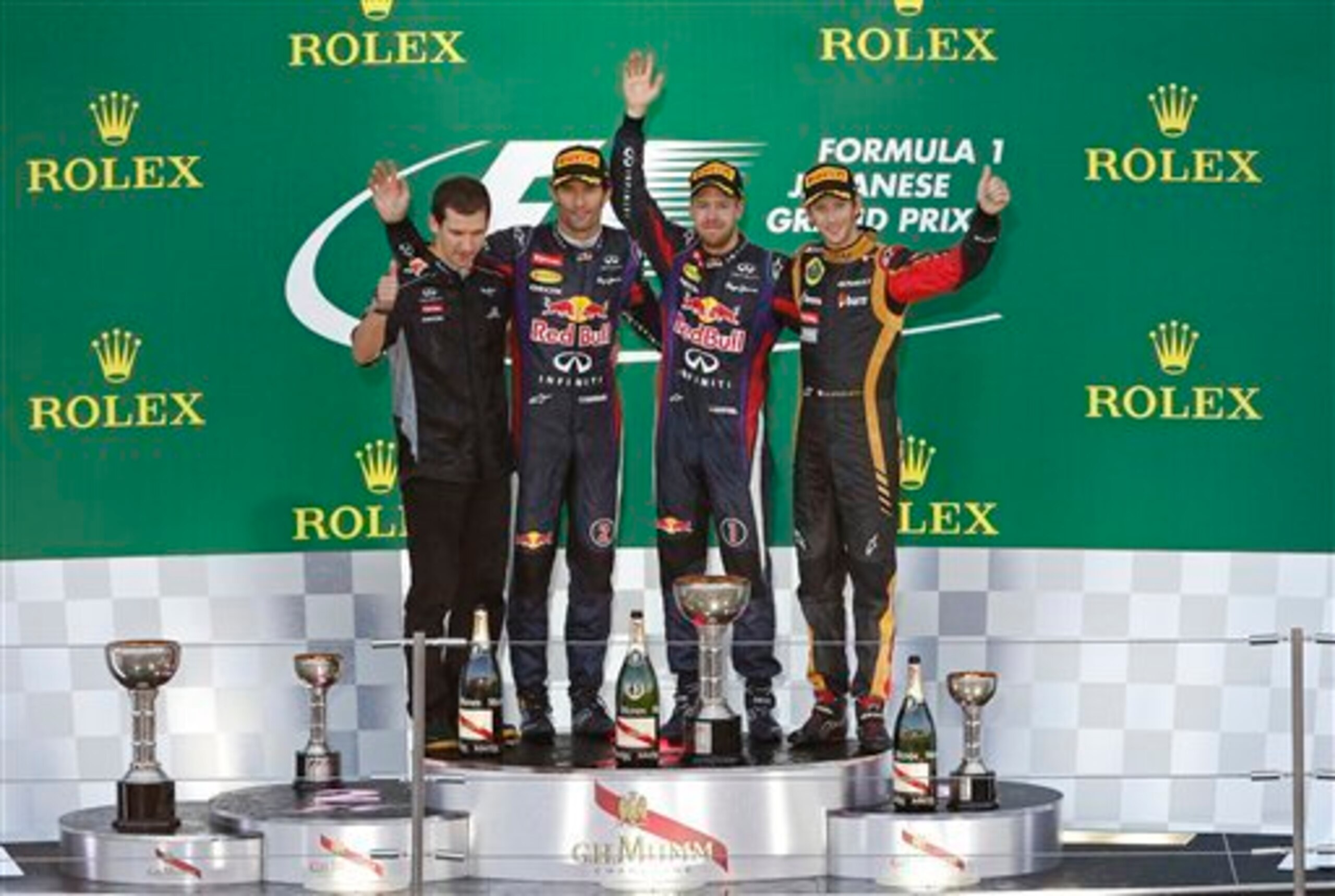 The good times for RenaultโRed Bull quickly forgot them. The good times for RenaultโRed Bull quickly forgot them.
