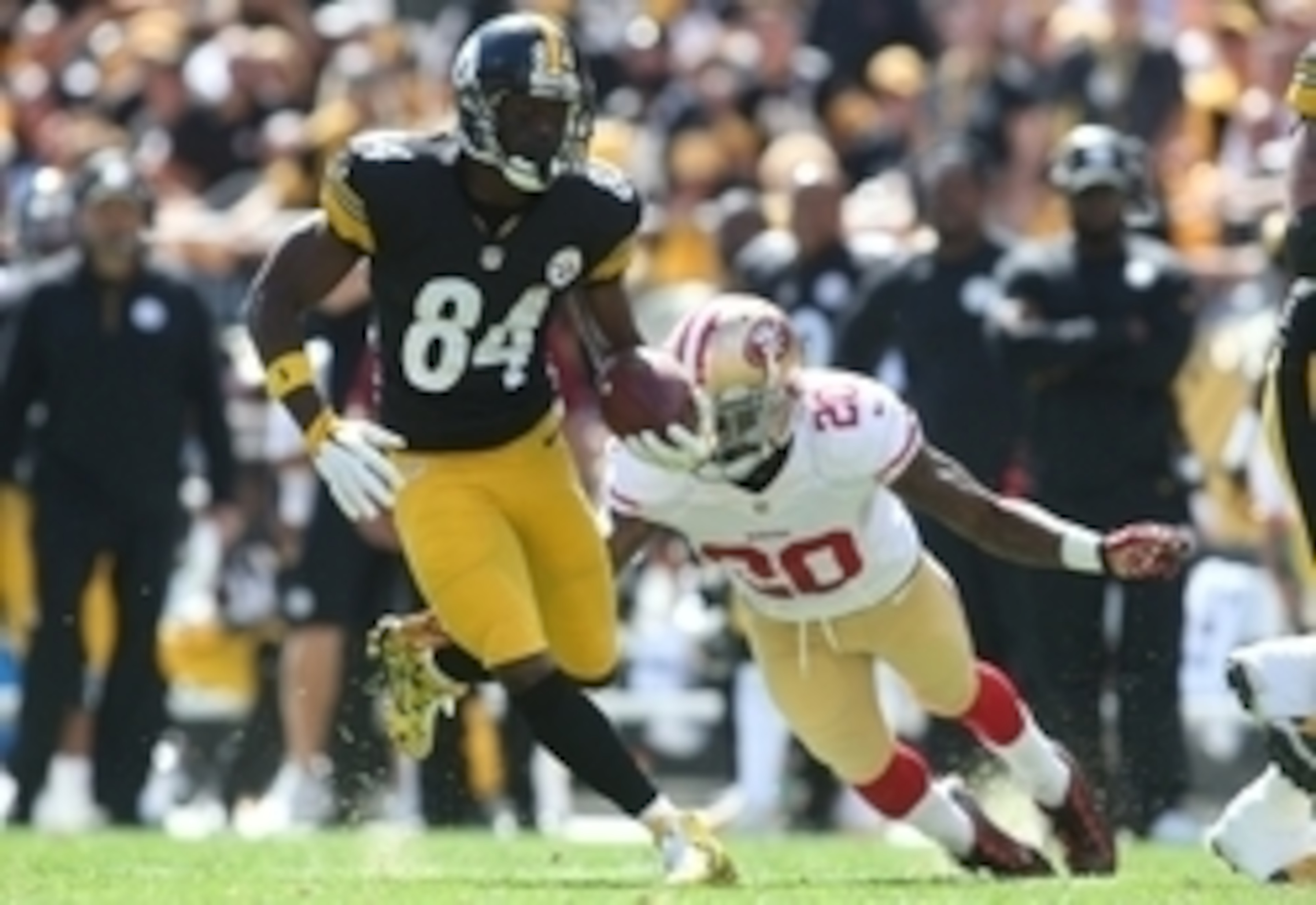 Wide receiver Antonio Brown was a major reason behind the 49ers' defensive collapse.