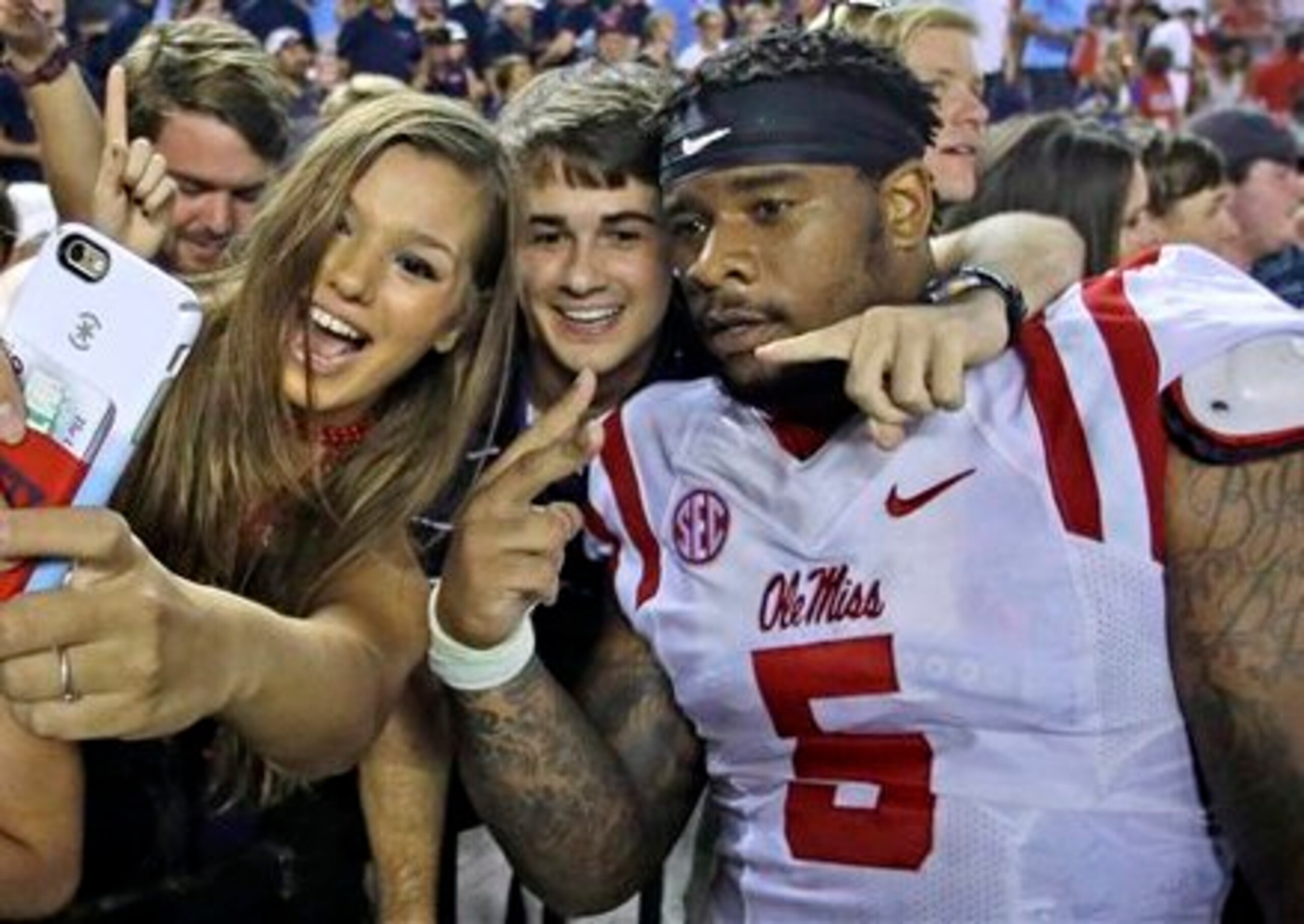 Ole Miss DT Robert Nkemdiche Ole Miss DT Robert Nkemdiche