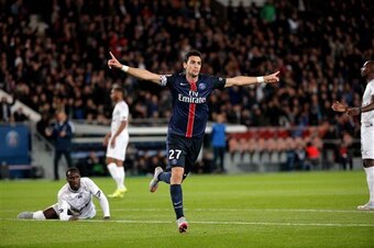 Pastore opens the scoring against Guingamp.