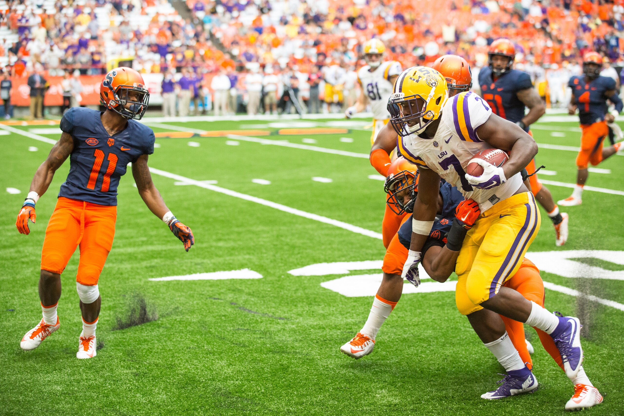 Leonard Fournette and LSU grabbed the national spotlight in September.