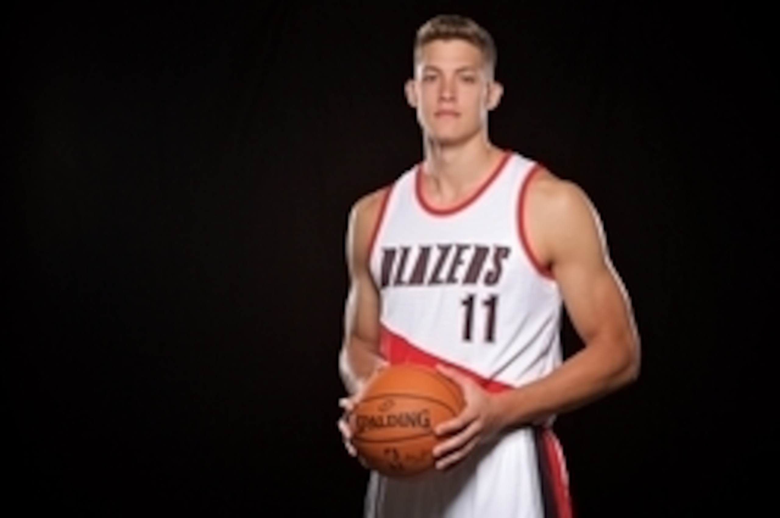 Meyers Leonard, with tan in midseason form. Meyers Leonard, with tan in midseason form.