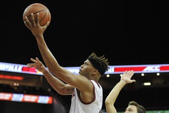 Louisville transfer Damion Lee averaged more than 20 points per game last season at Drexel.