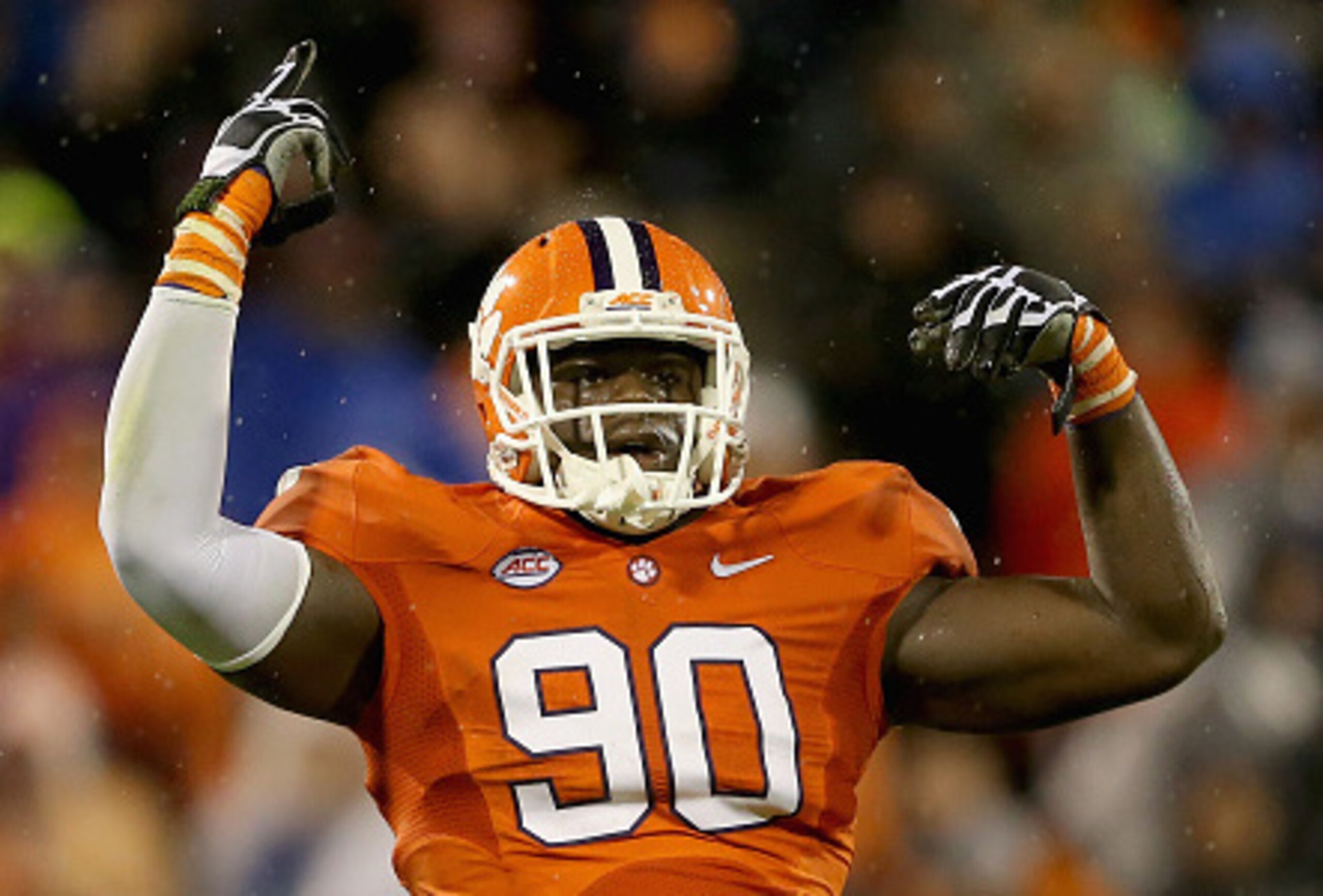 Clemson DE Shaq Lawson Clemson DE Shaq Lawson