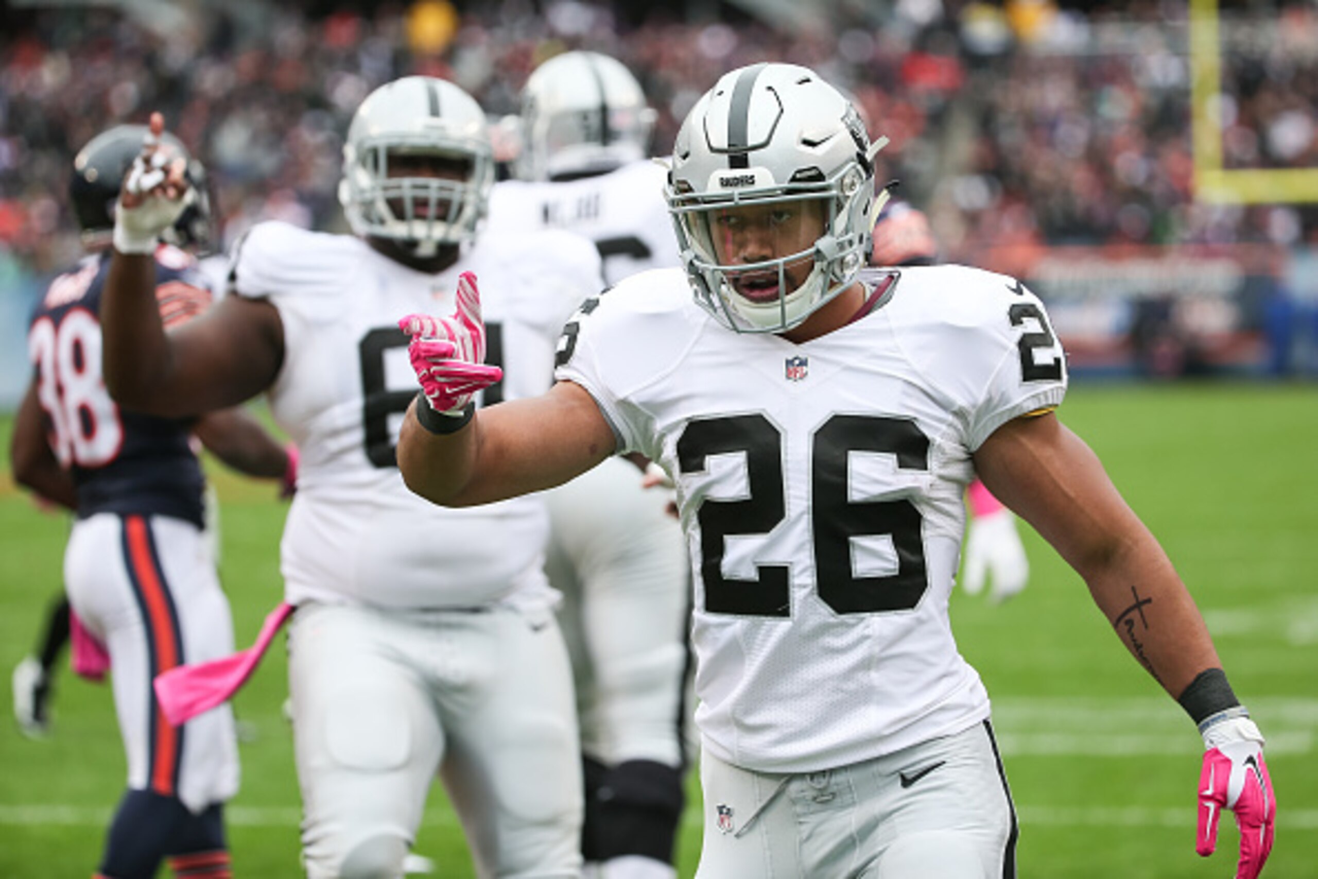 No. 26 Roy Helu