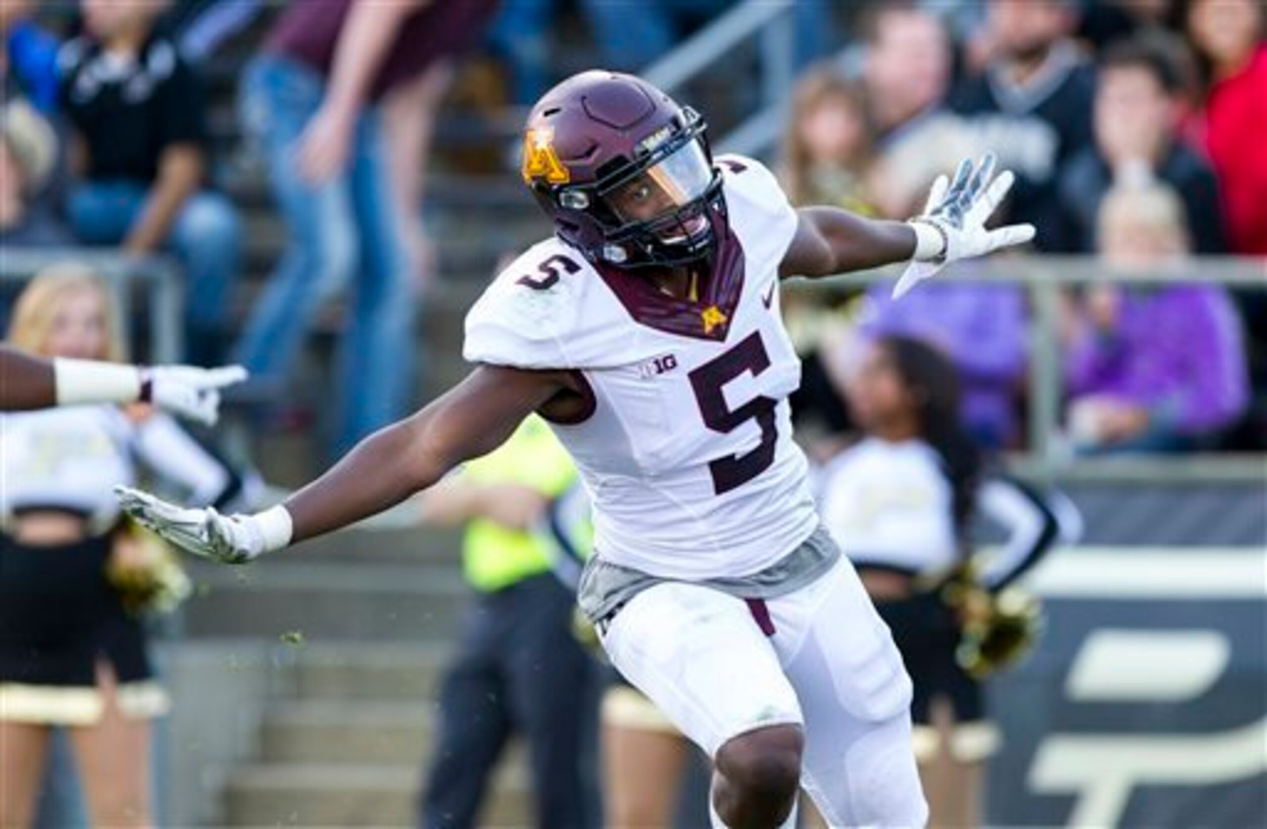 Minnesota CB Jalen Myrick