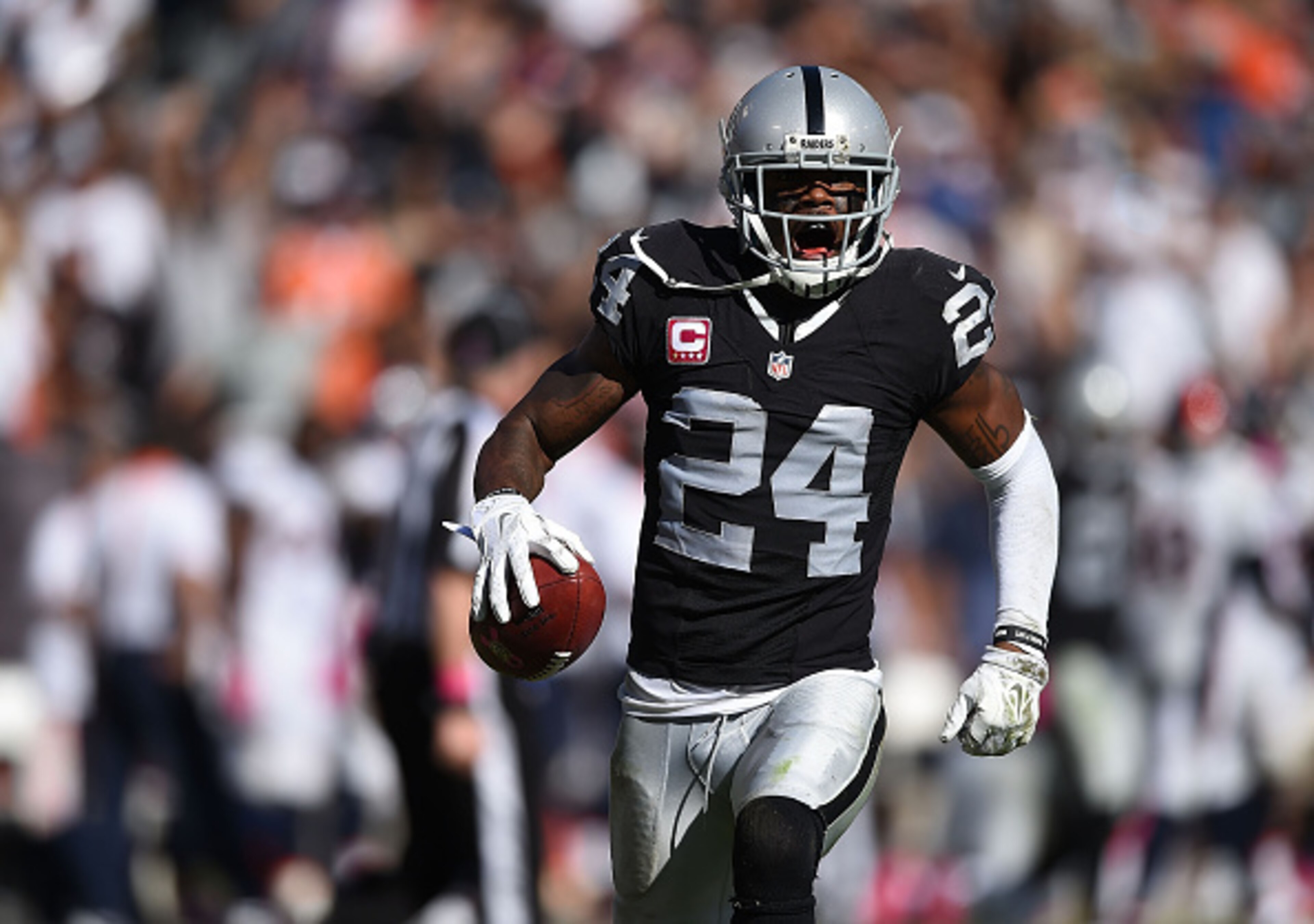 Raiders CB Charles Woodson