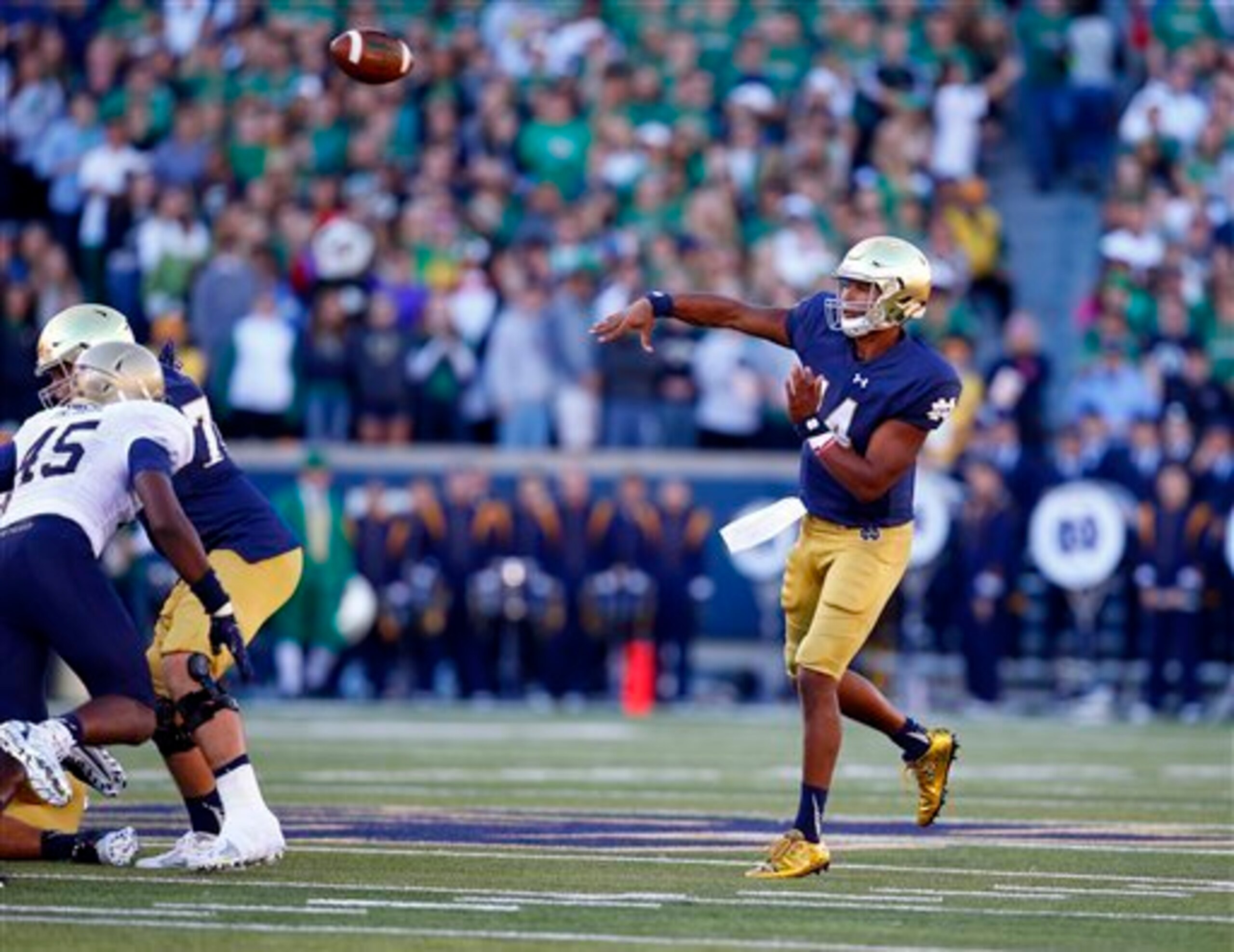DeShone Kizer has been a capable fill-in as Notre Dame's starting quarterback. DeShone Kizer has been a capable fill-in as Notre Dame's starting quarterback.